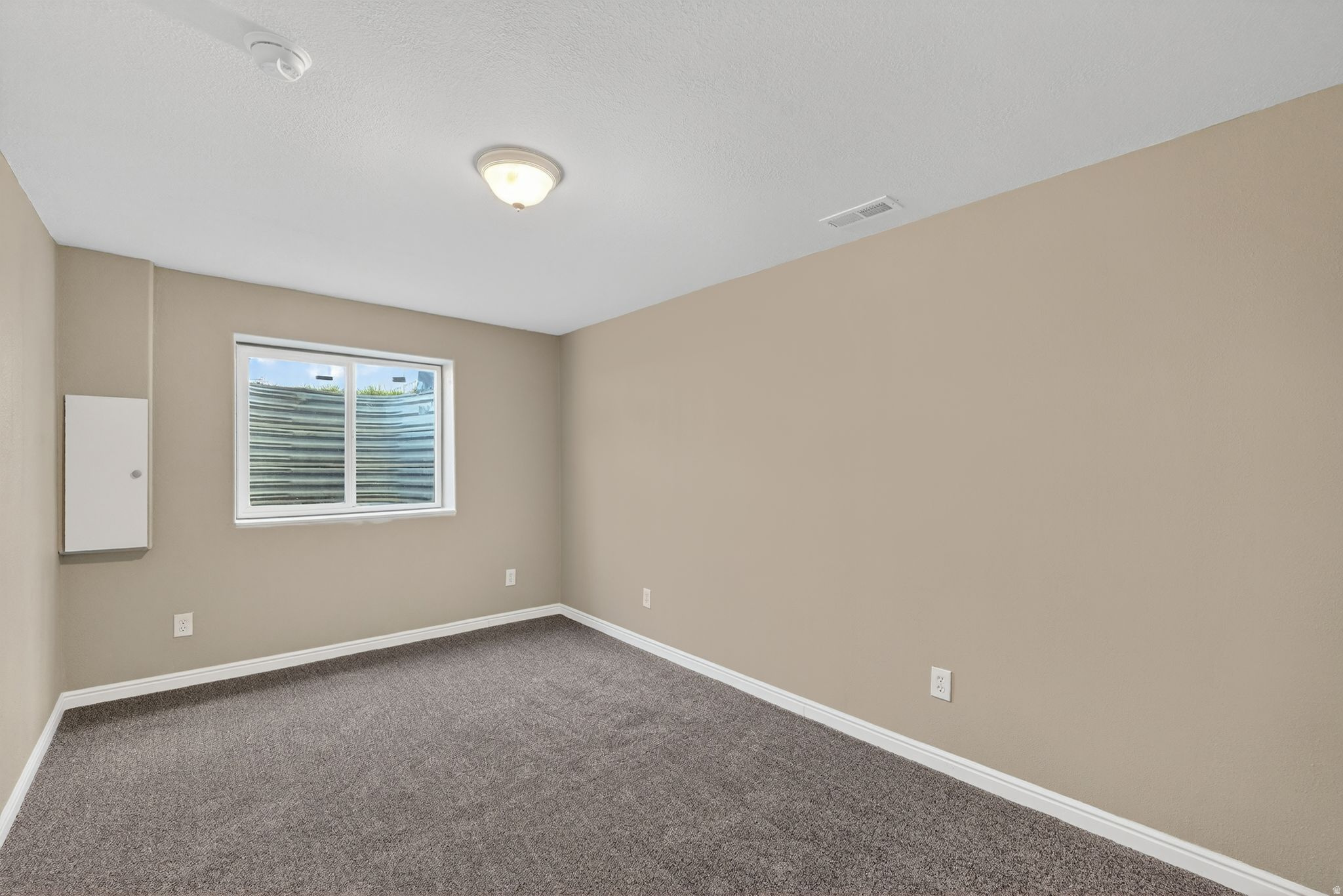 EAGLE POINT - Residential