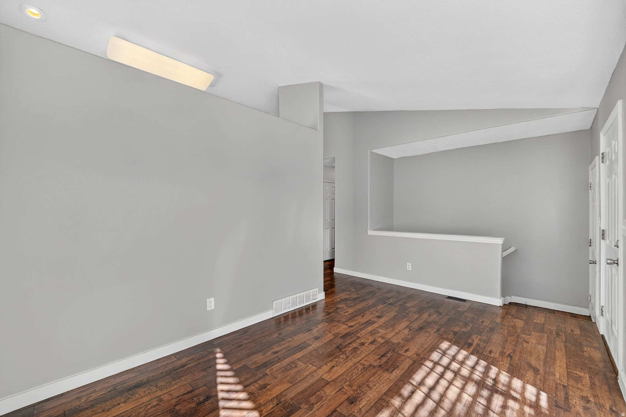 EAGLE POINT - Residential