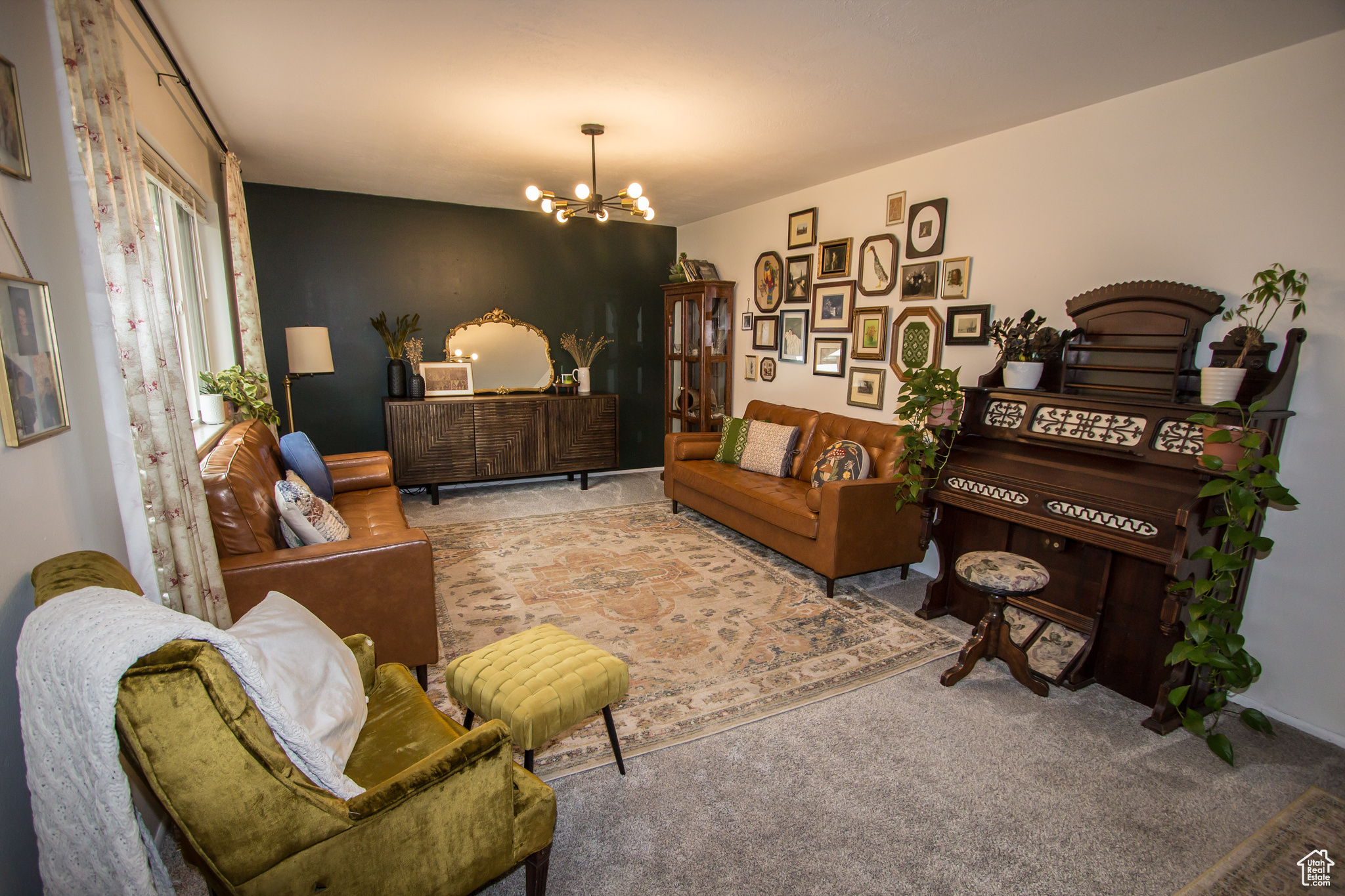 516 GLENWOOD DR