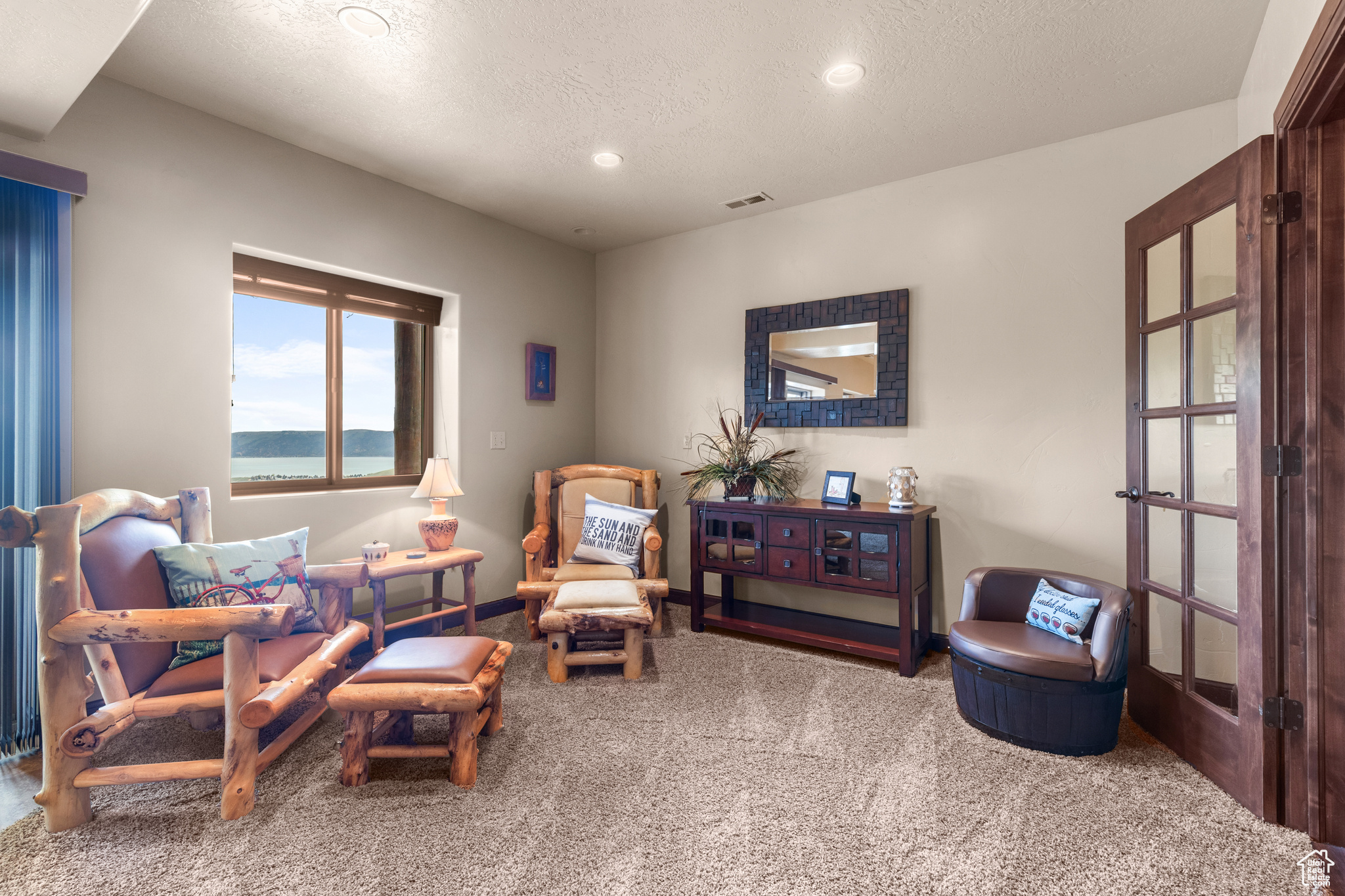 3320 S Mules Ear Cir, Garden City, Utah image 26