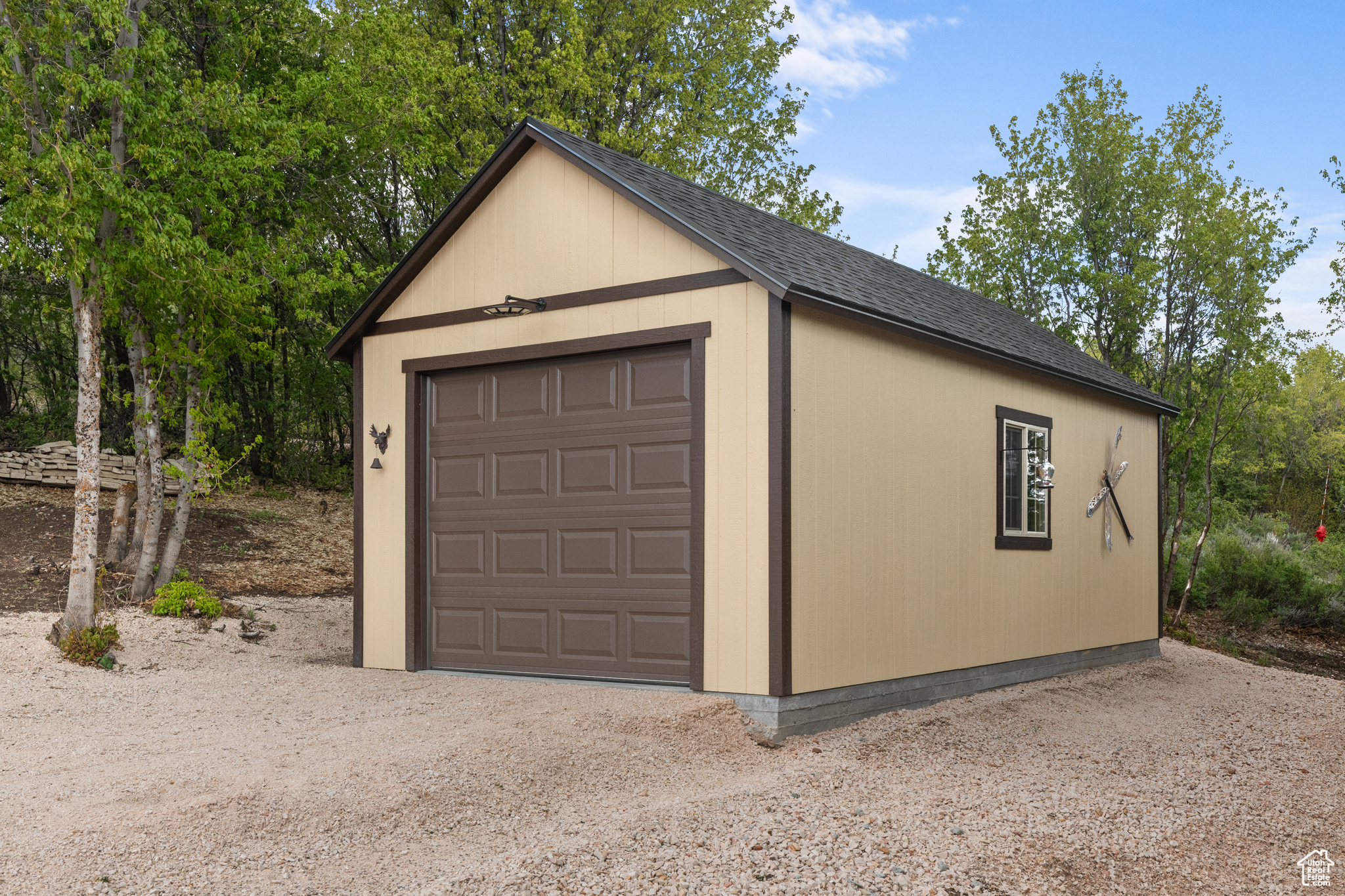 3320 S Mules Ear Cir, Garden City, Utah image 40