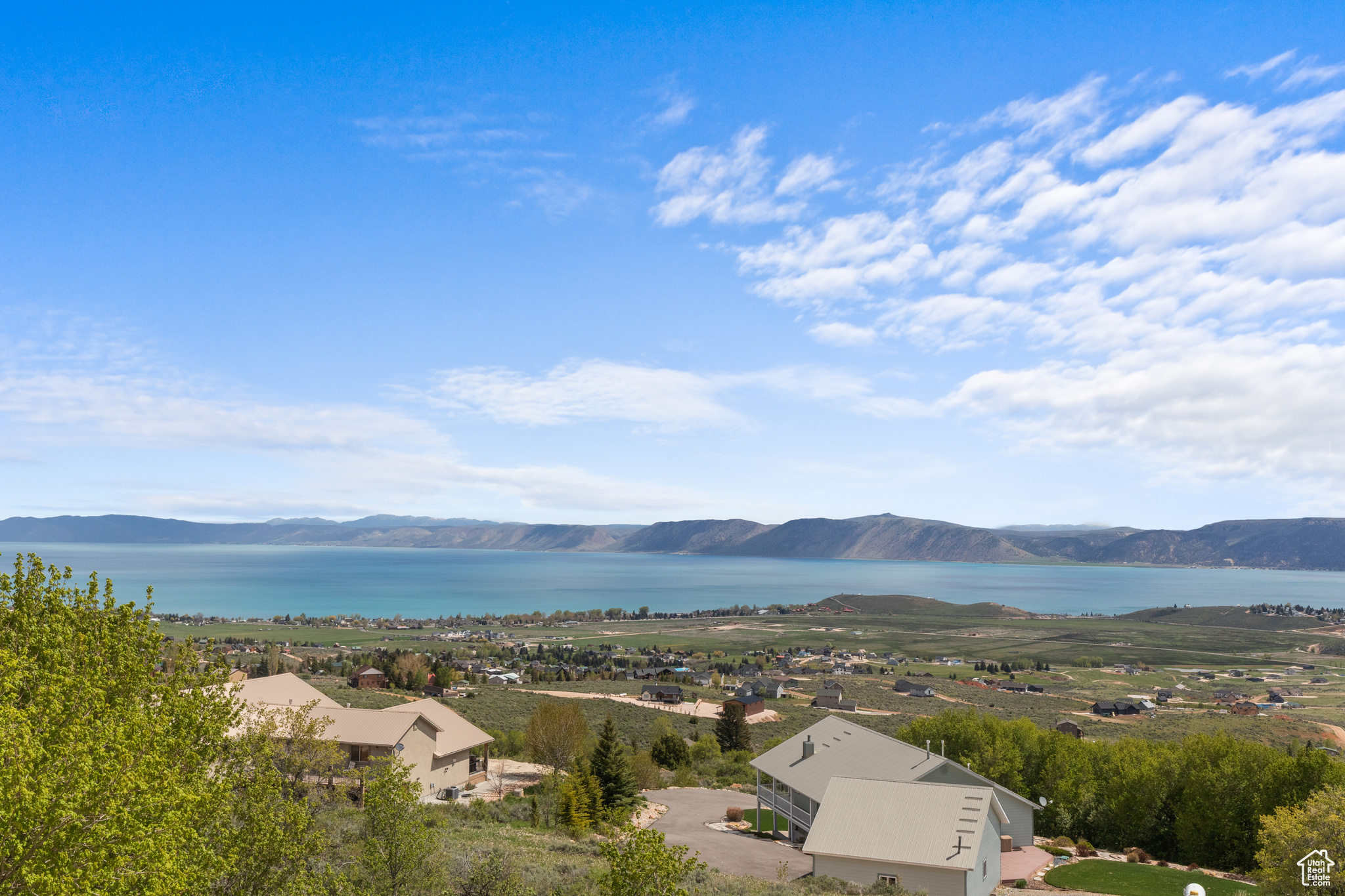 3320 S Mules Ear Cir, Garden City, Utah image 35
