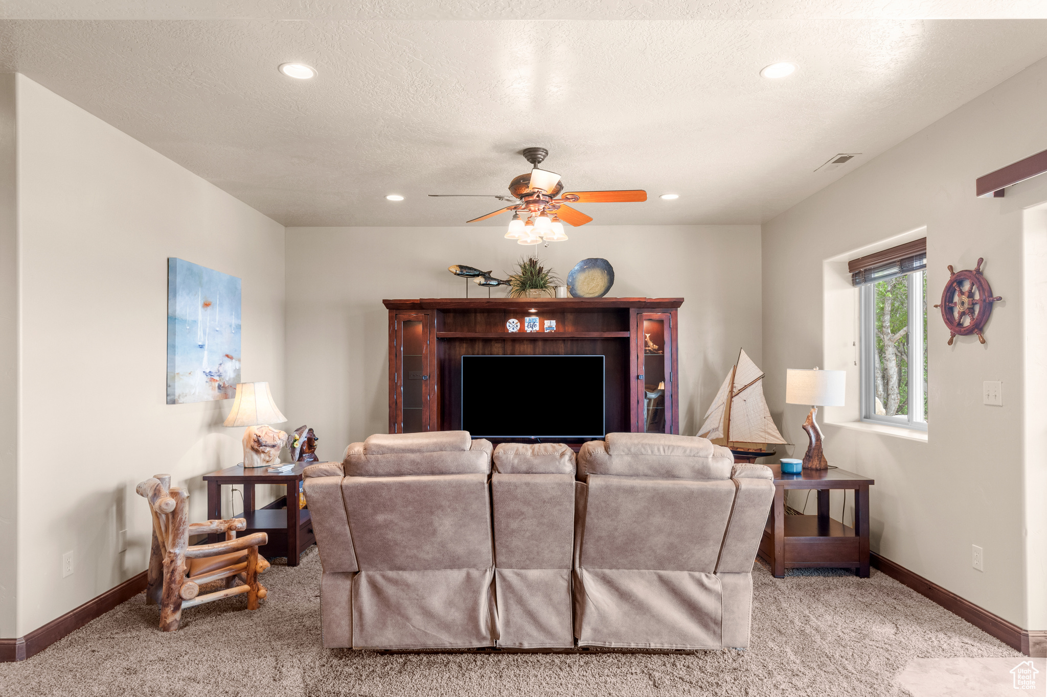 3320 S Mules Ear Cir, Garden City, Utah image 23