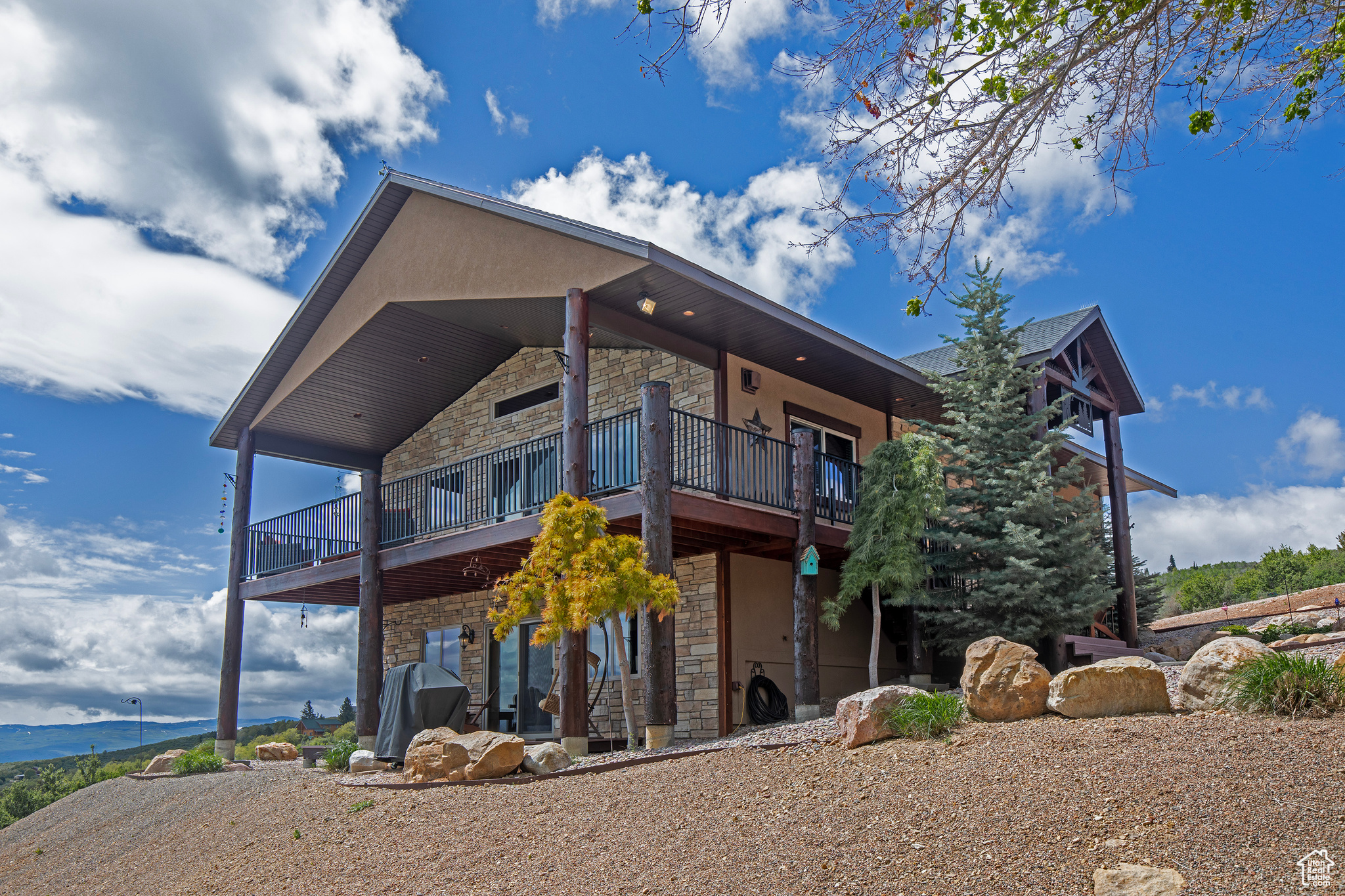 3320 S Mules Ear Cir, Garden City, Utah image 38