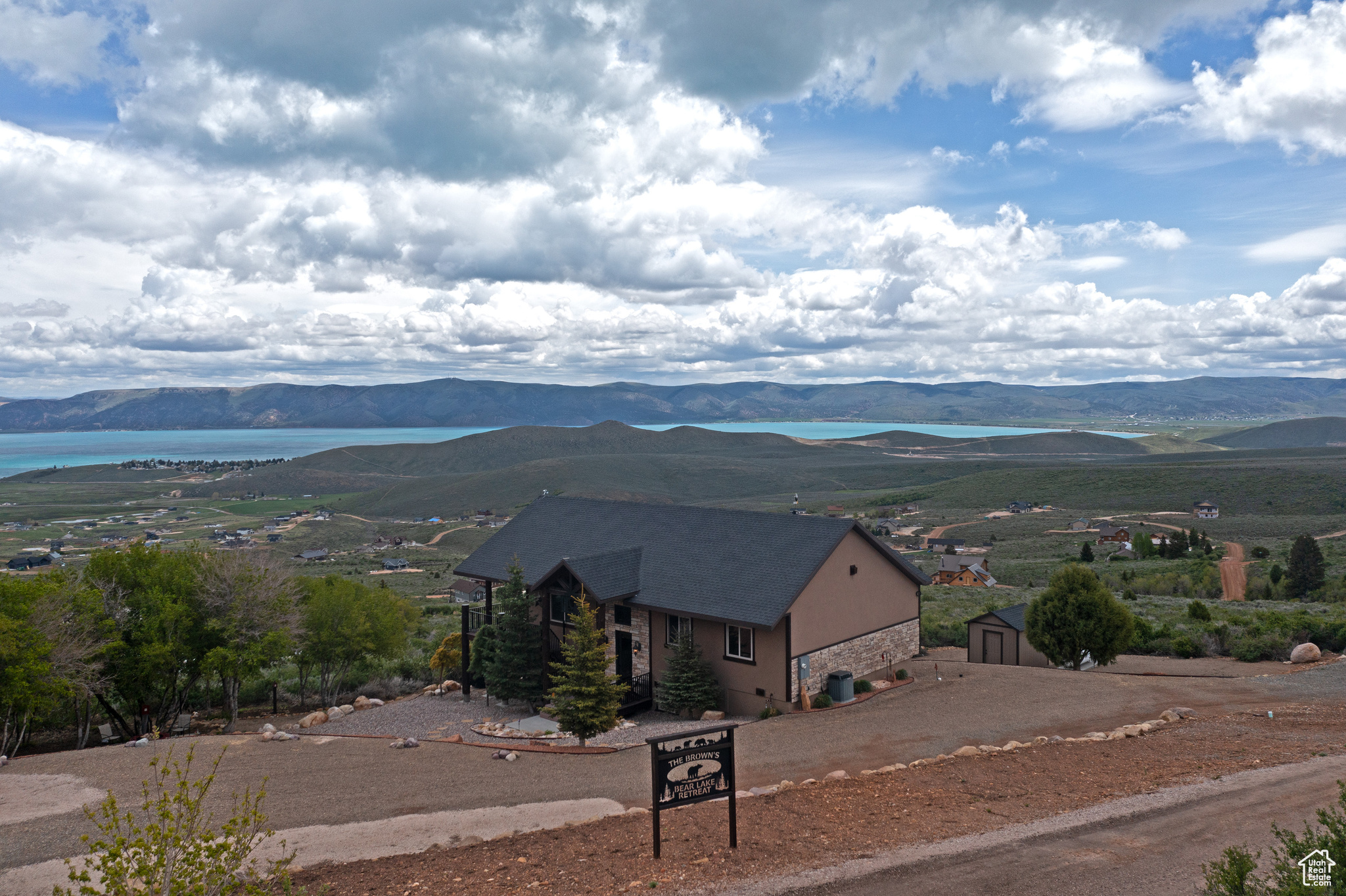 3320 S Mules Ear Cir, Garden City, Utah image 4