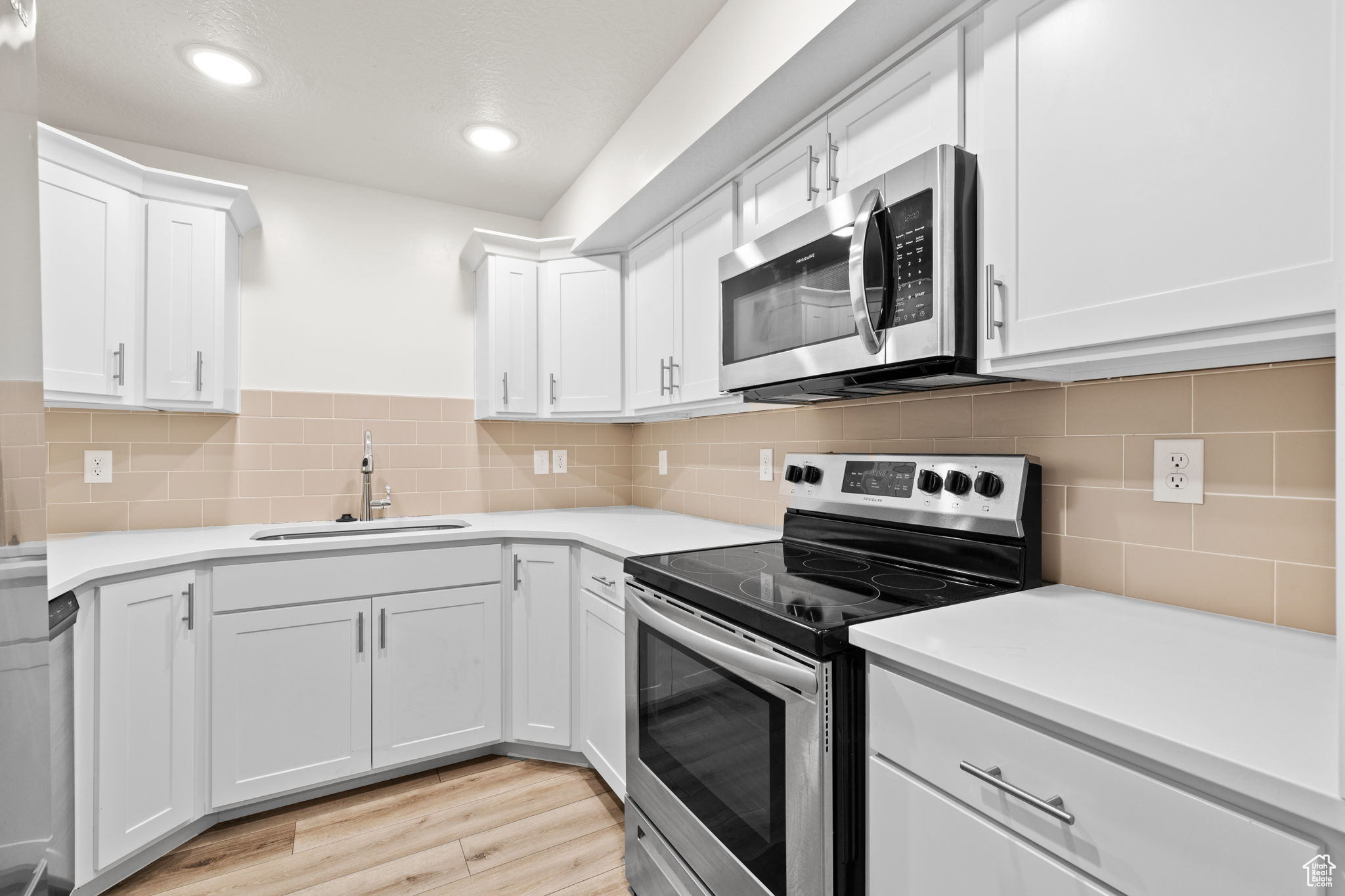 NORTH CANYON CONDO - Residential