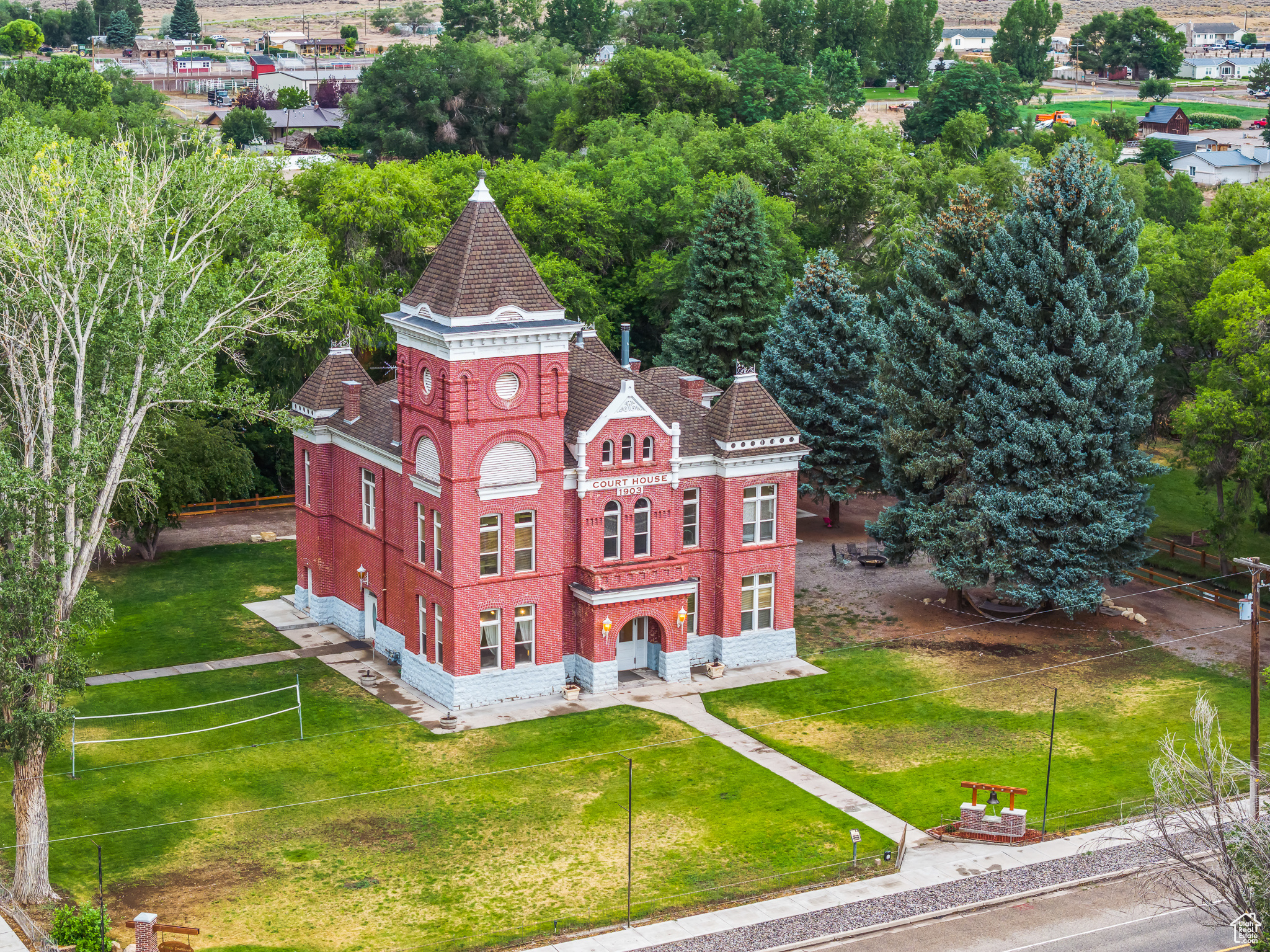 21 N Main St, Junction, Utah image 2