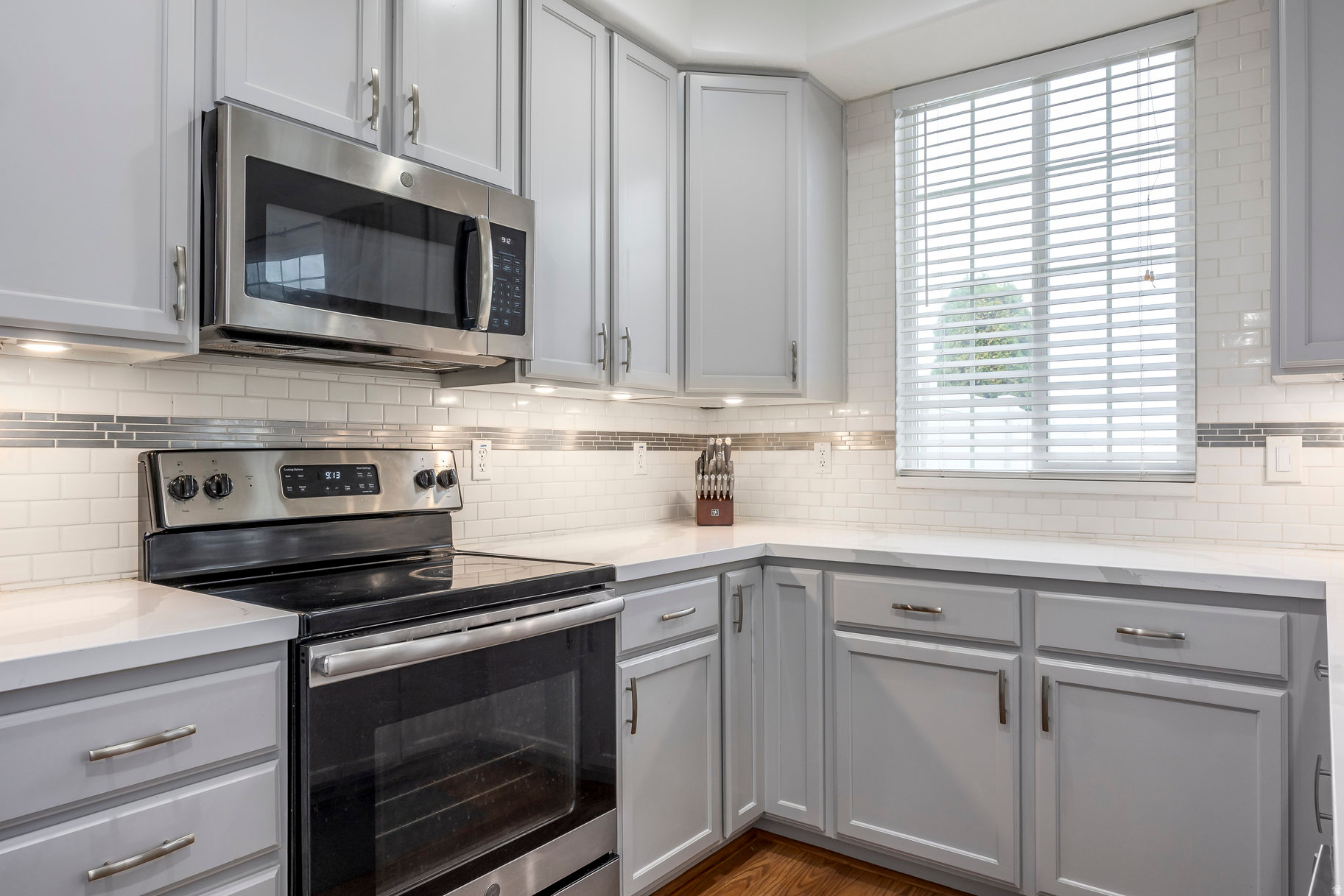 COVENTRY AT FOXBORO - Residential