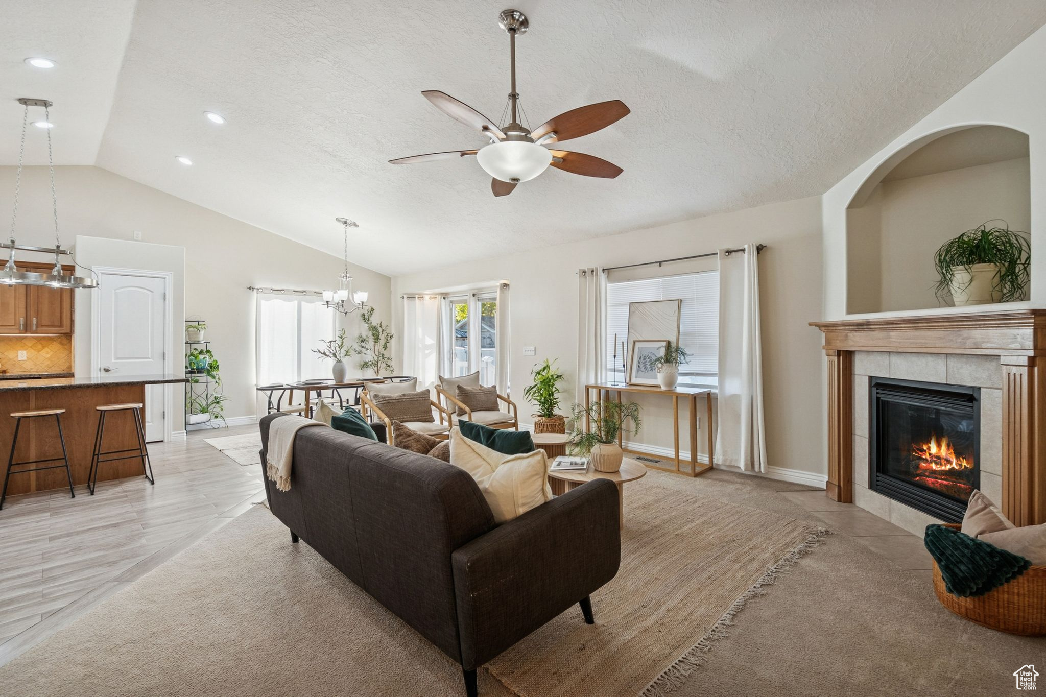 SUNSET ESTATES - Residential