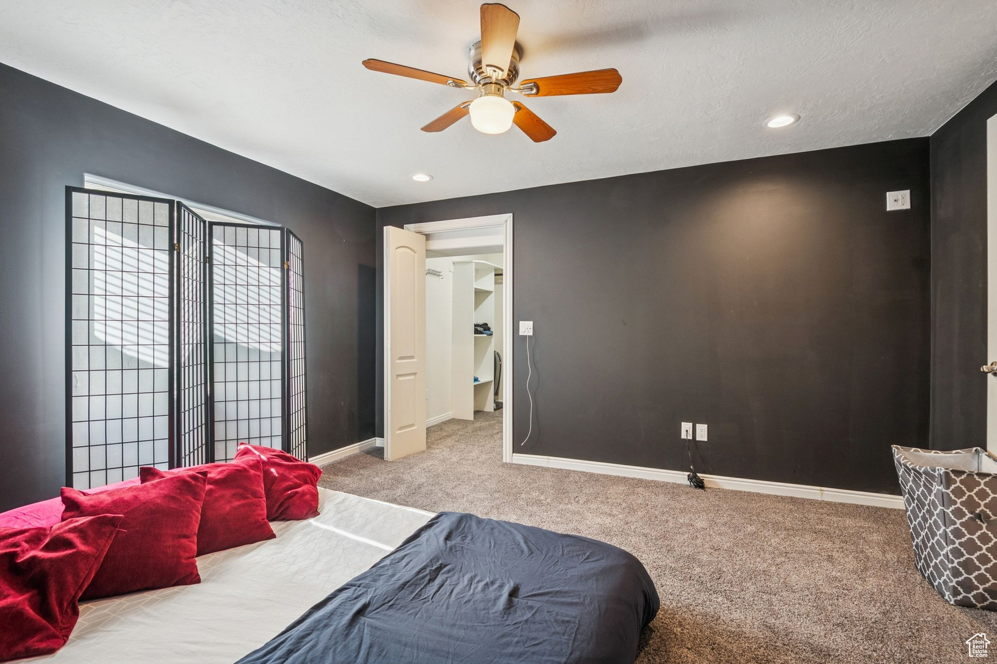 SUNSET ESTATES - Residential