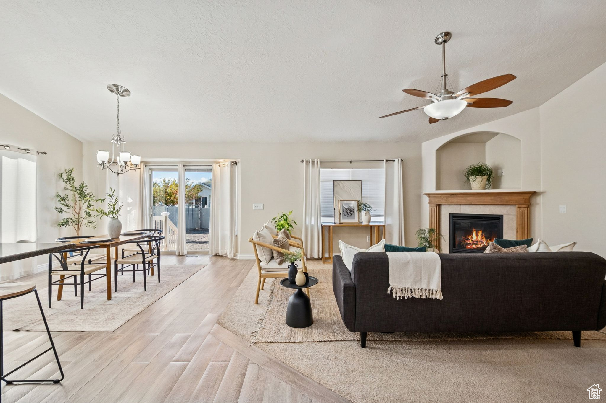 SUNSET ESTATES - Residential