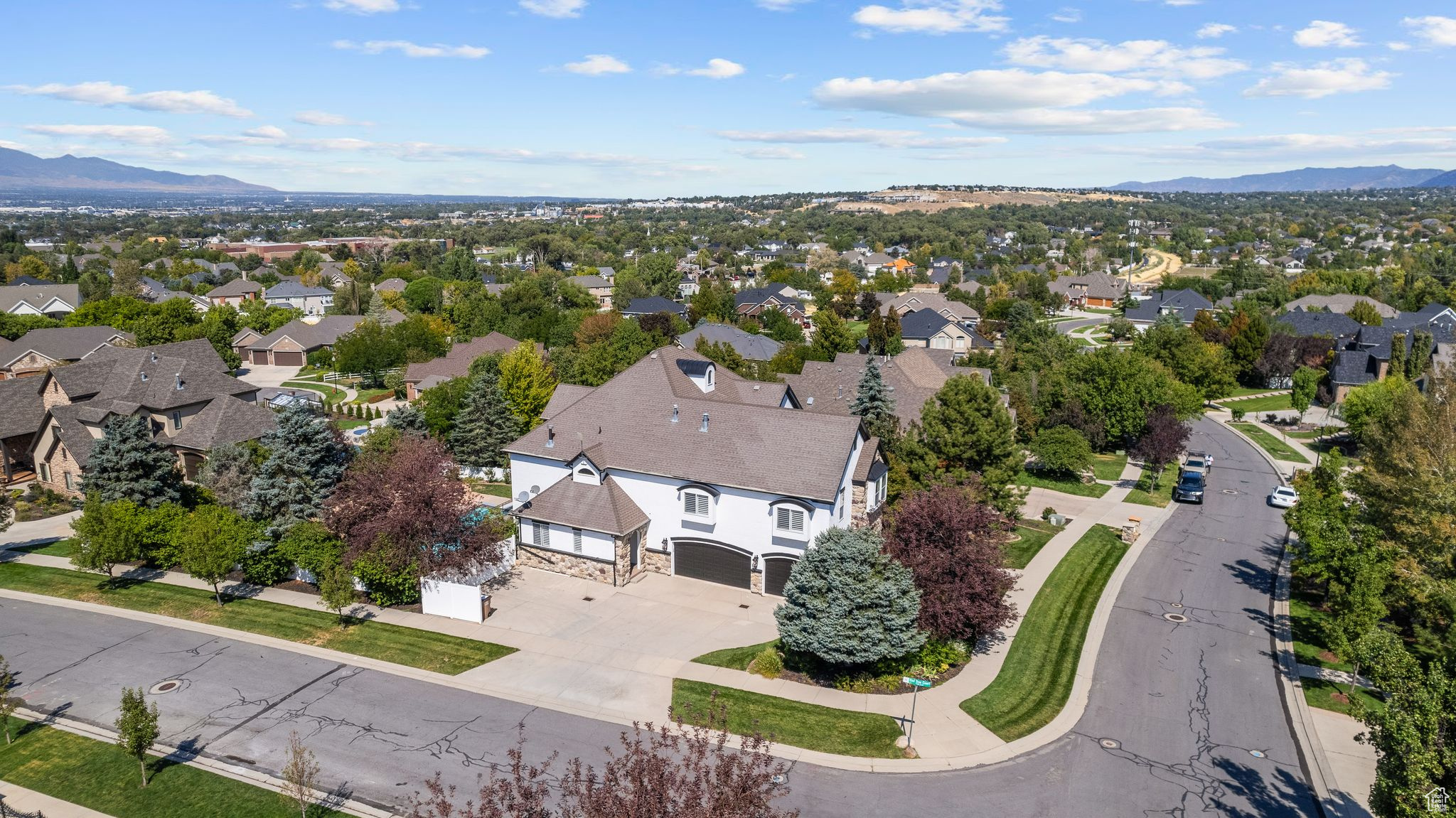 13362 S Apple Orchard Ln, Draper, Utah image 3