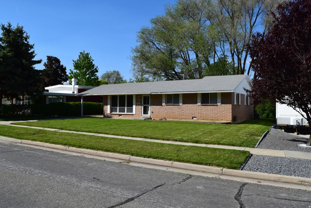 Photo of 467 HOLIDAY DR, Brigham City, UT 84302 (MLS # 2157286)