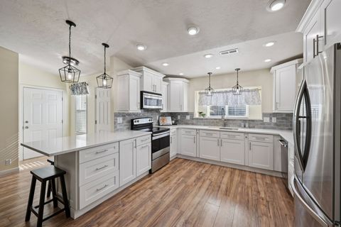 Tiny photo for 1322 W 125 S, Lehi, UT 84043 (MLS # 2119628)