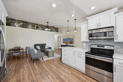 Tiny photo for 1322 W 125 S, Lehi, UT 84043 (MLS # 2119628)