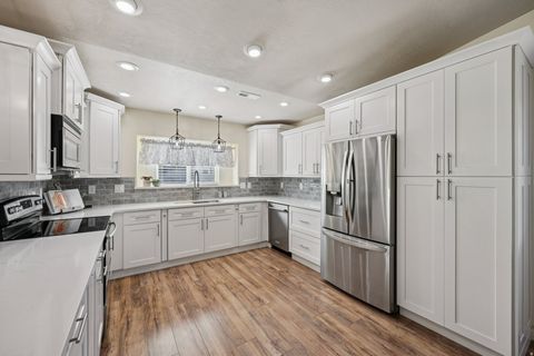 Tiny photo for 1322 W 125 S, Lehi, UT 84043 (MLS # 2119628)