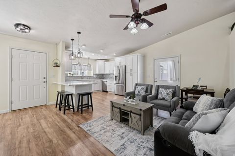 Tiny photo for 1322 W 125 S, Lehi, UT 84043 (MLS # 2119628)