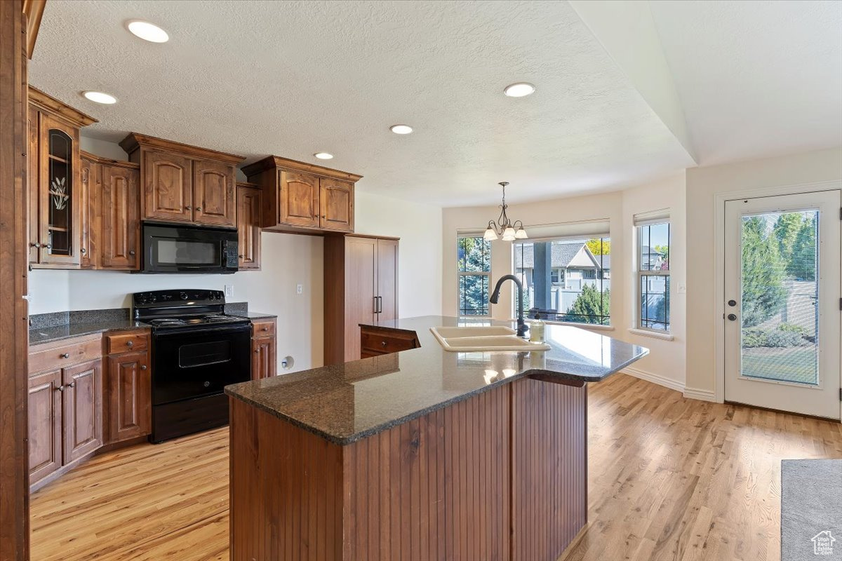 2430 W 650, Layton, Utah image 17