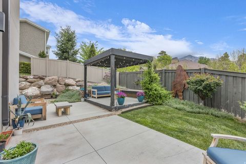 Tiny photo for 1846 E ORCHARD HOLLOW LN, Holladay, UT 84124 (MLS # 2152988)