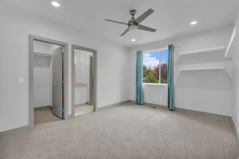 Tiny photo for 1846 E ORCHARD HOLLOW LN, Holladay, UT 84124 (MLS # 2152988)