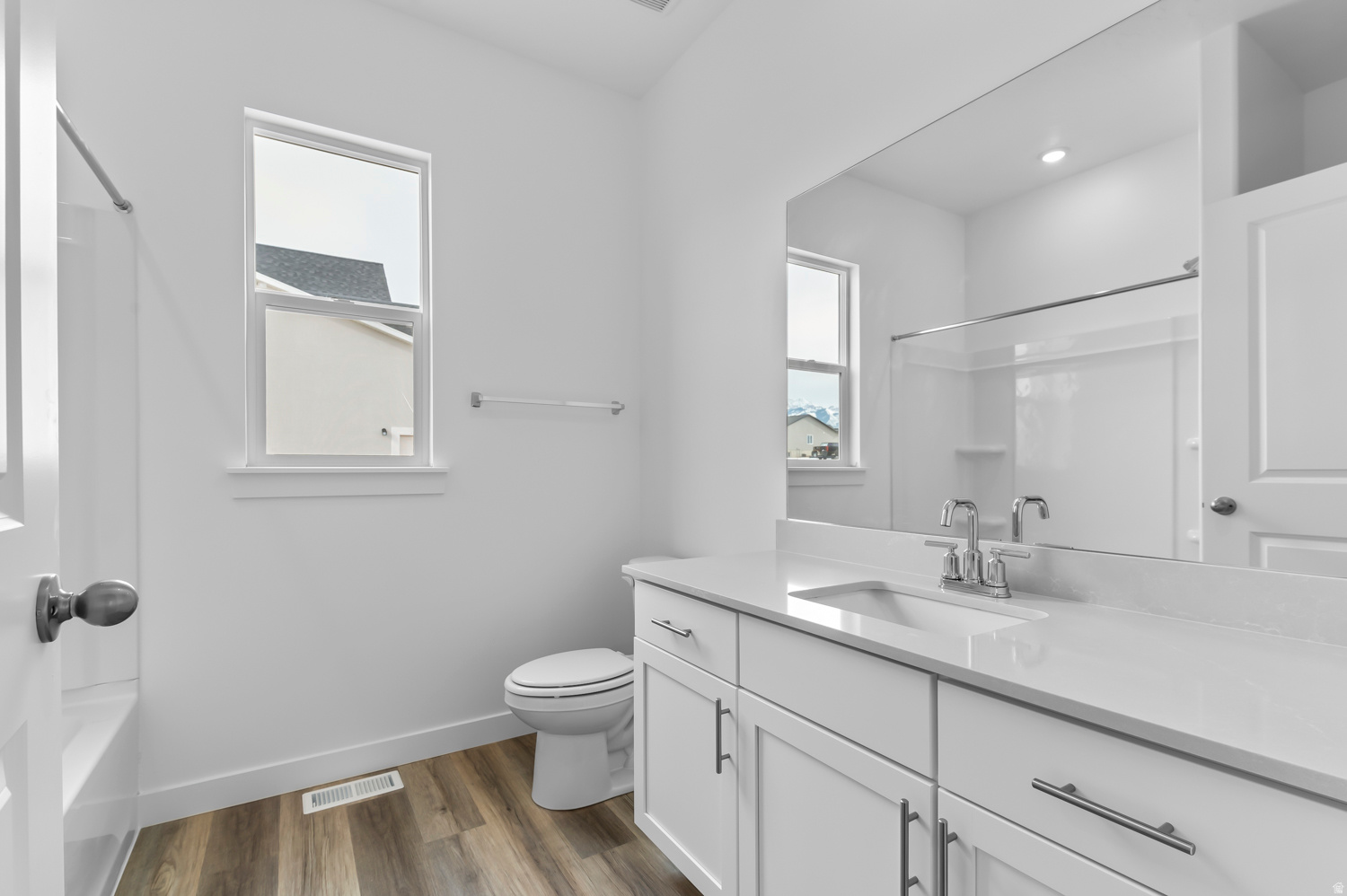 CHERRY WOOD - Residential