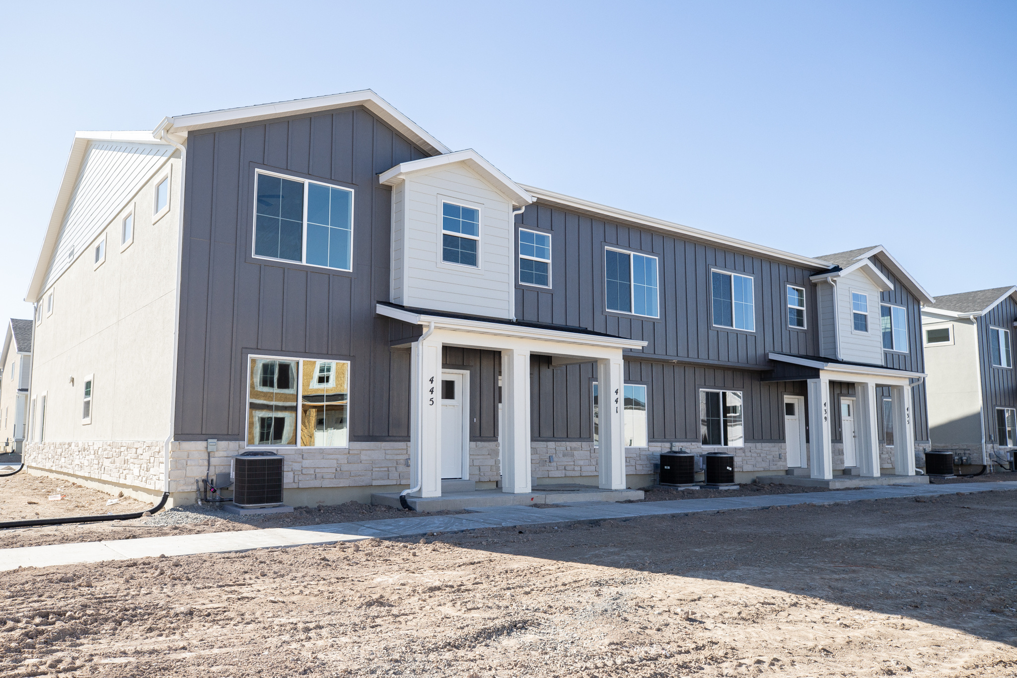 SALEM FIELDS - Residential