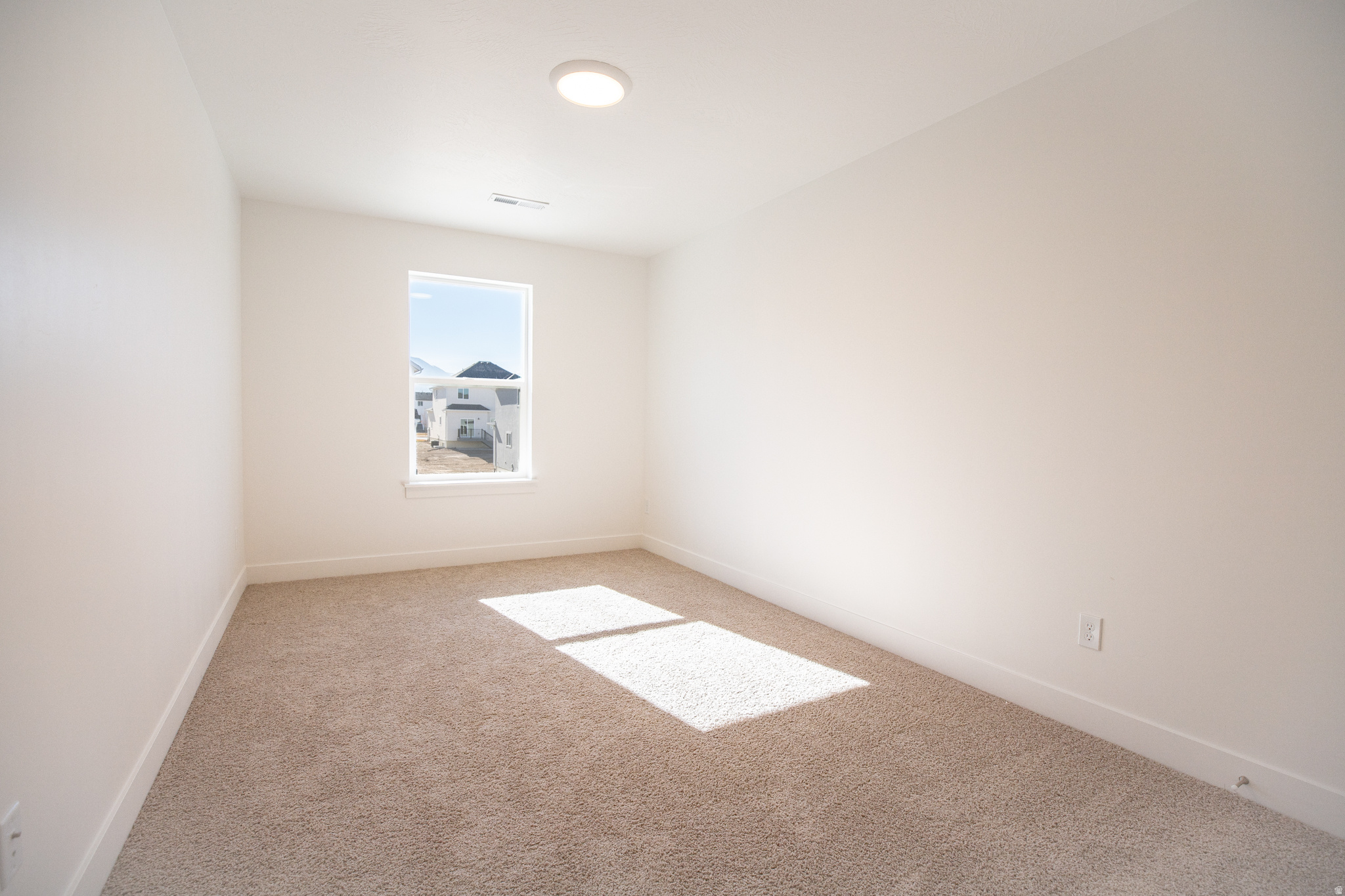 SALEM FIELDS - Residential