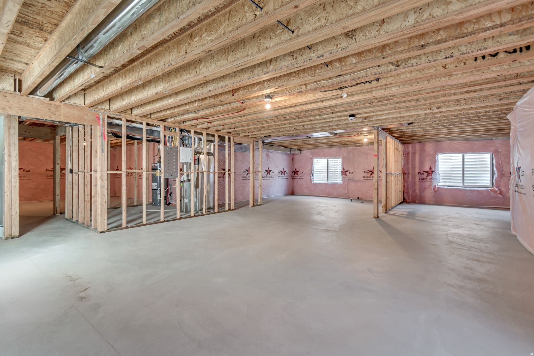 ARROWHEAD RANCH - Residential