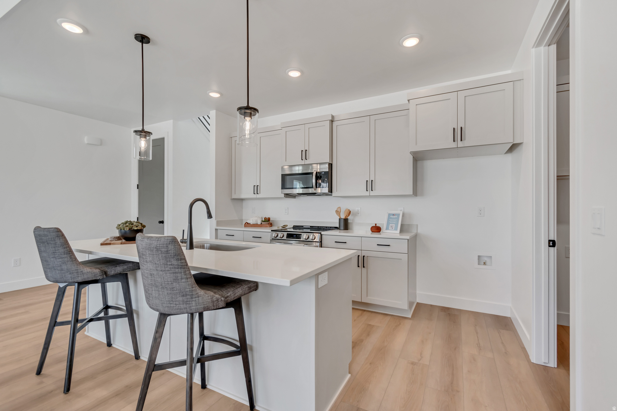 ARROWHEAD RANCH - Residential