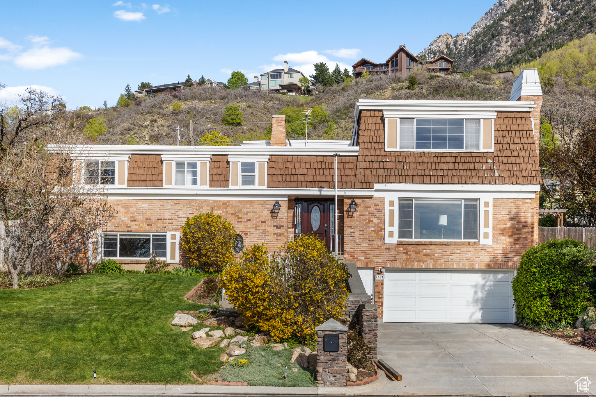 4621 S Fortuna Way, Salt Lake City, Utah image 2