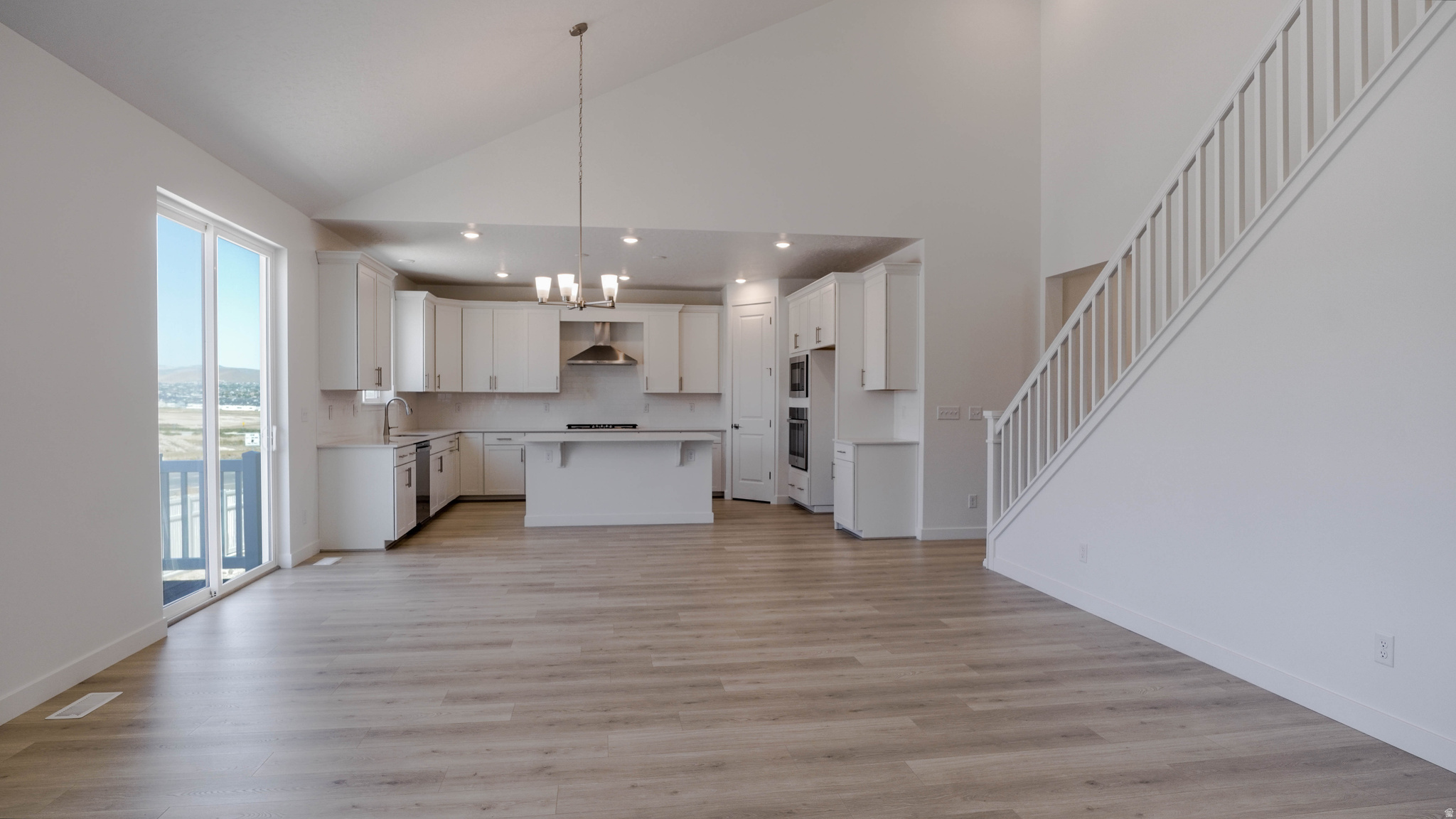 CANTON RIDGE - Residential