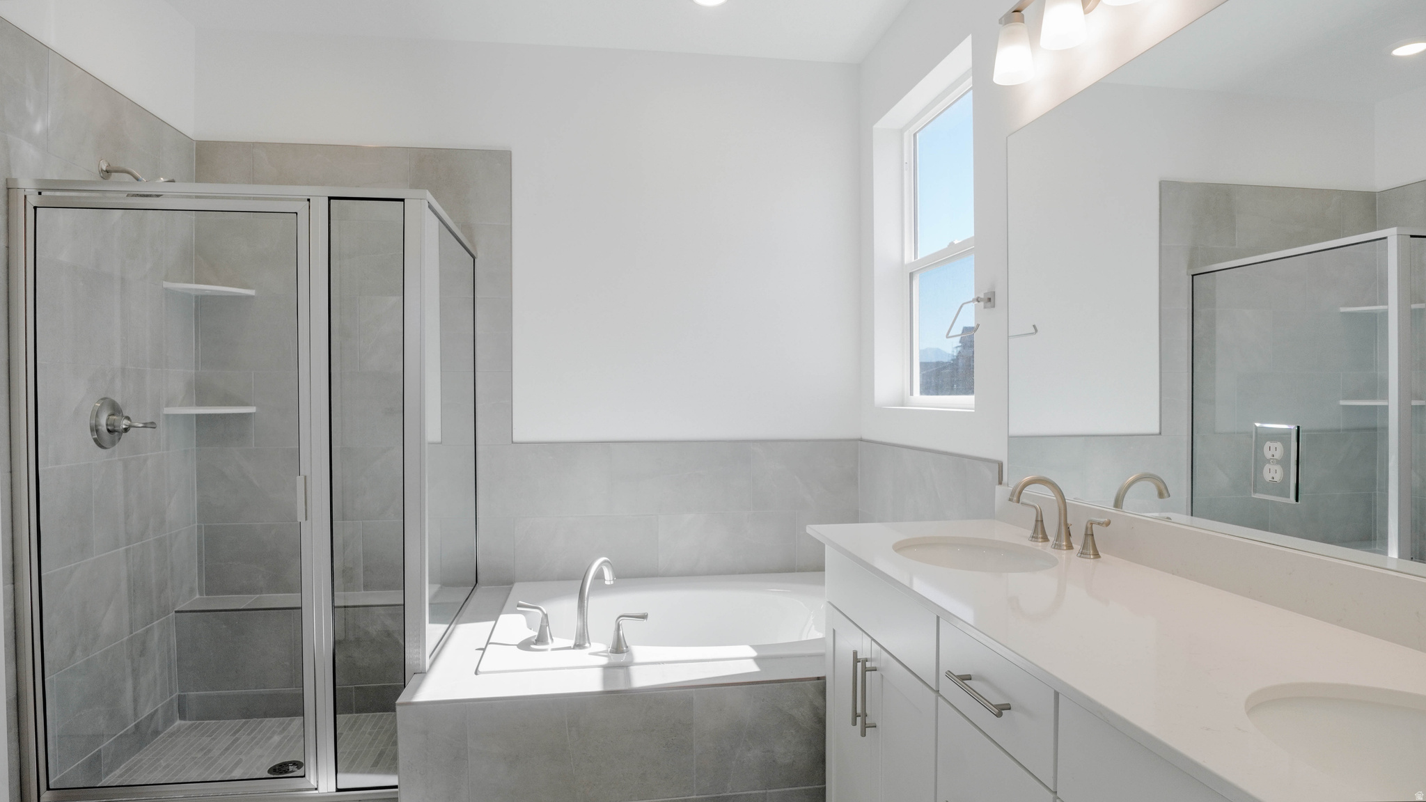 CANTON RIDGE - Residential