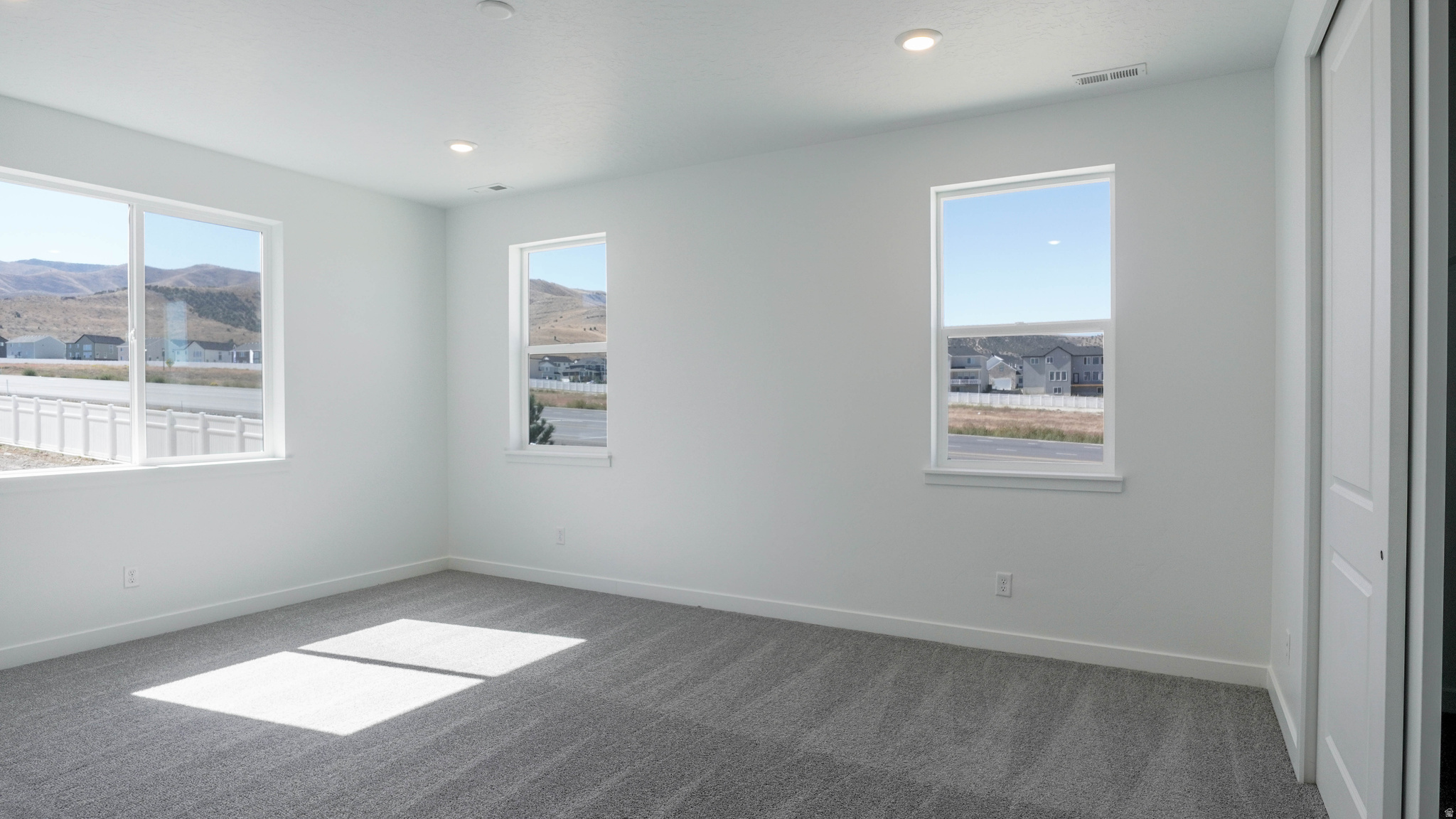 CANTON RIDGE - Residential