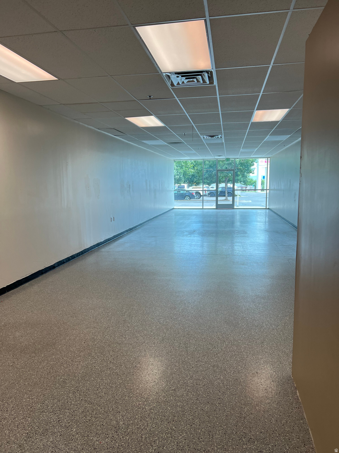 VERNAL MARKETPLACE - Commercial Lease