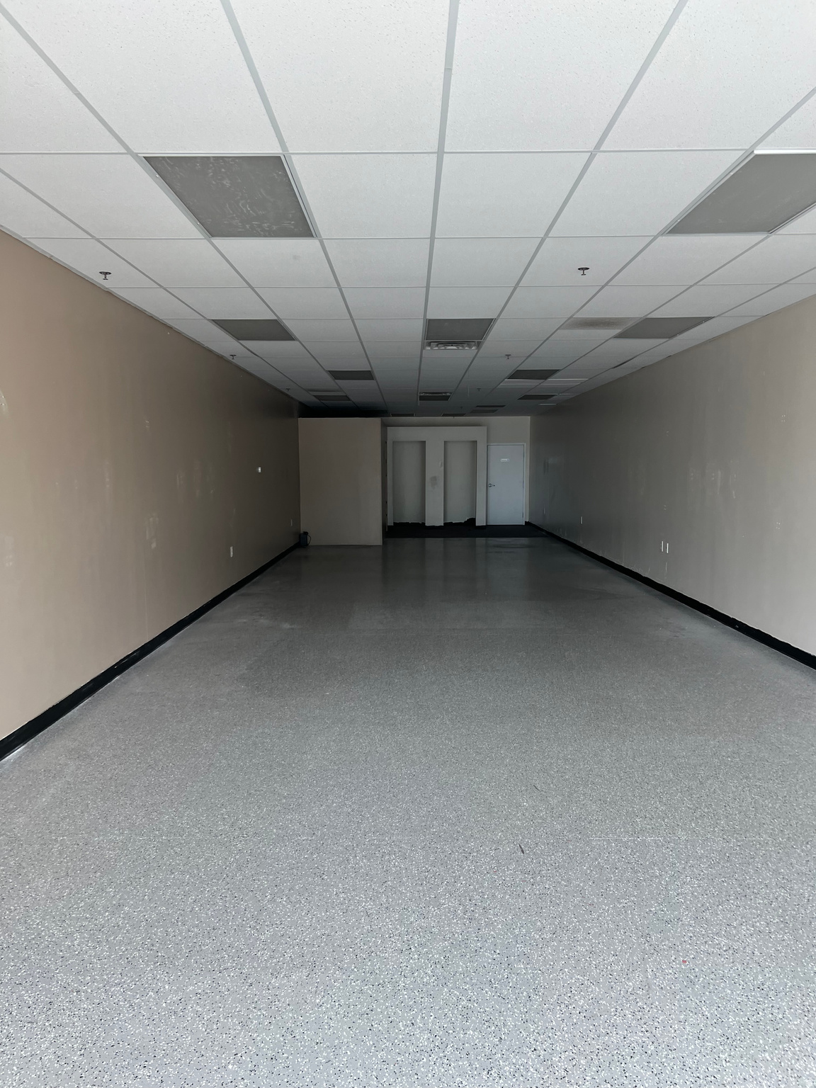 VERNAL MARKETPLACE - Commercial Lease