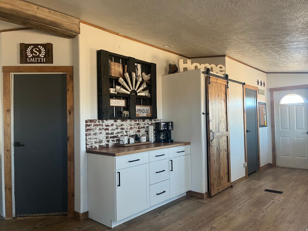 Photo of 2472 W 3000 N, Roosevelt, UT 84066 (MLS # 2131587)