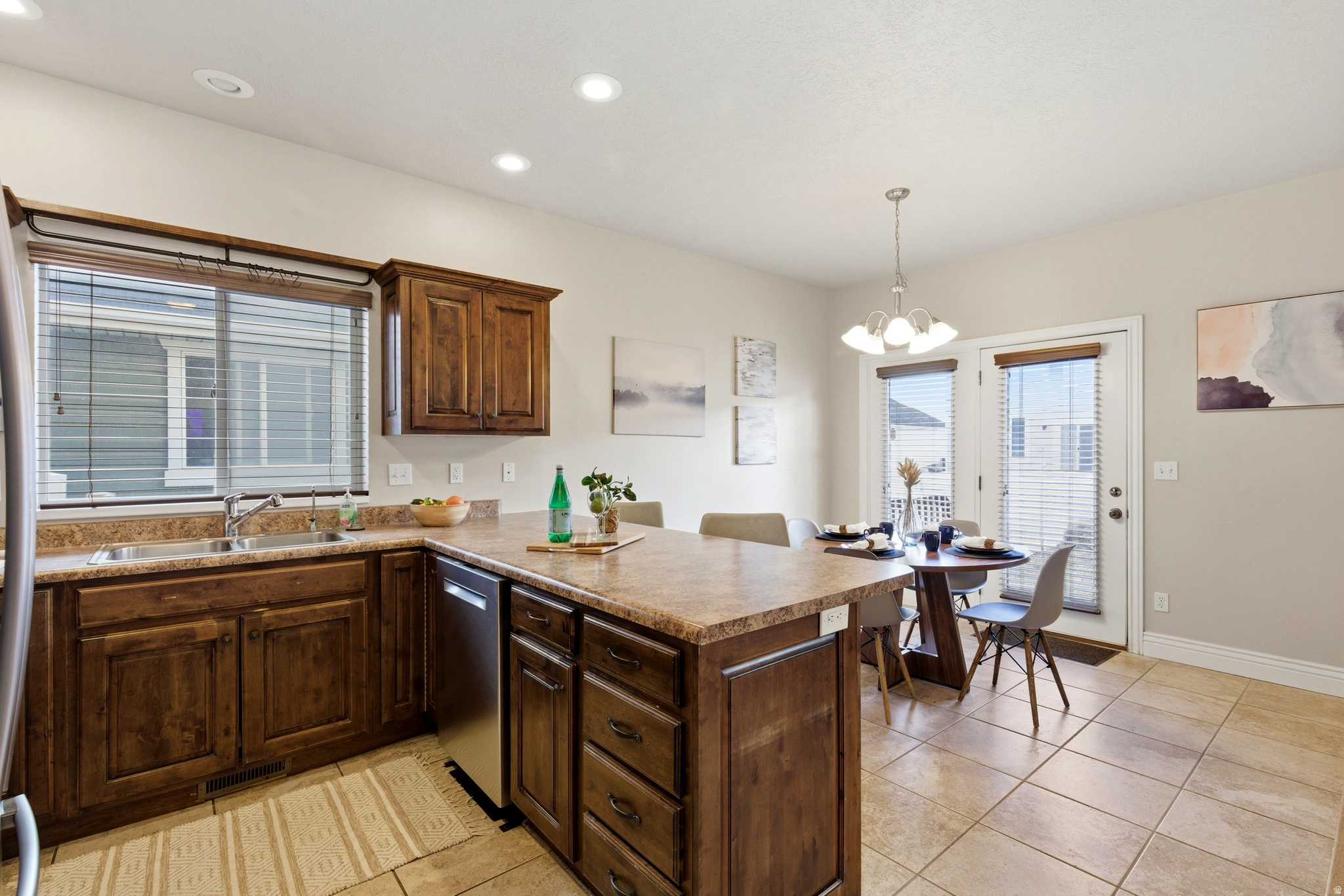 EAGLE POINT - Residential