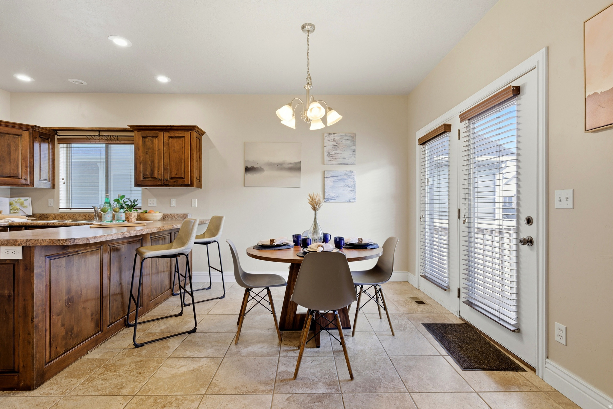 EAGLE POINT - Residential