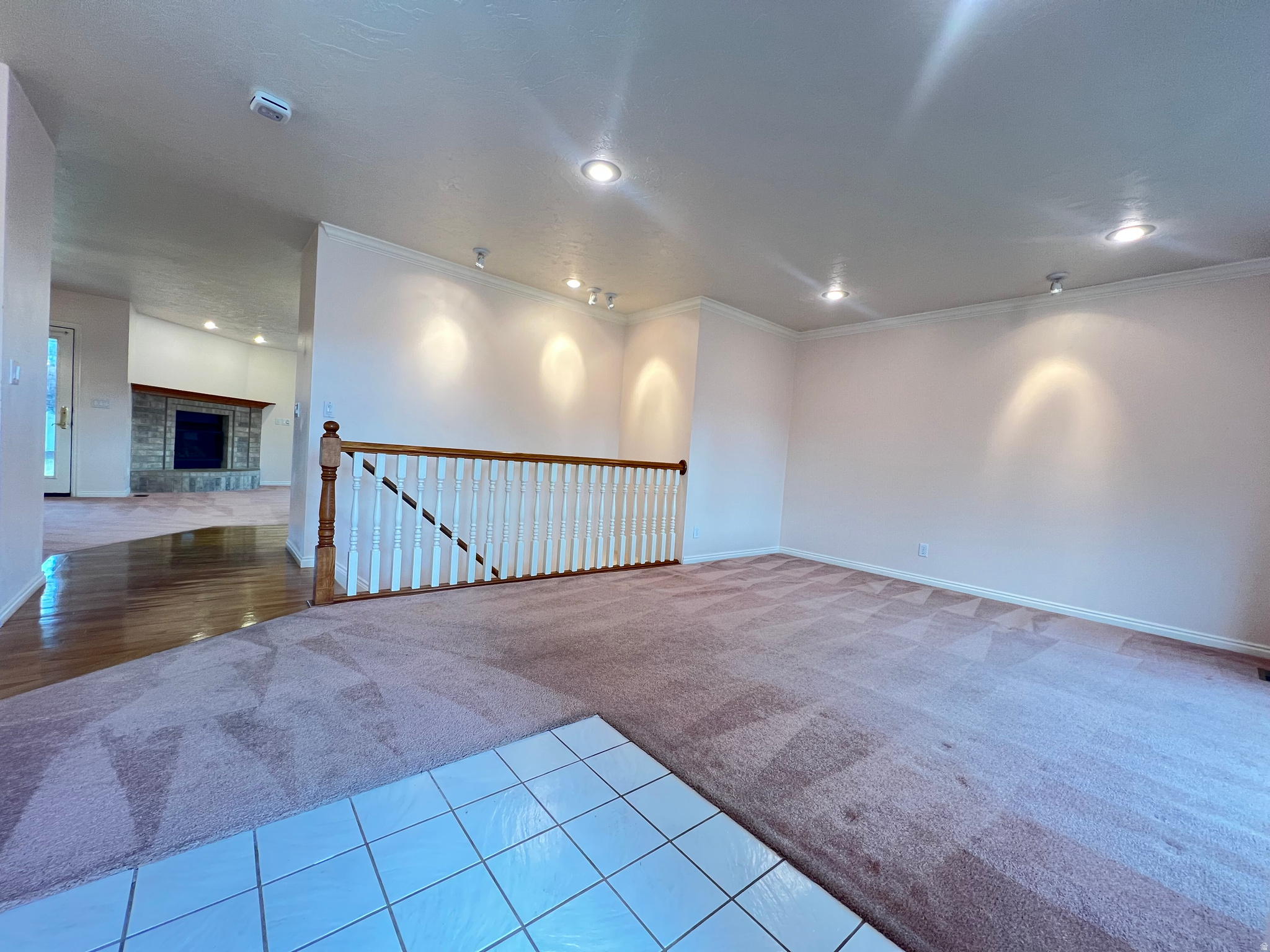 PHASE VII CORNERSTONE CONDO - Residential