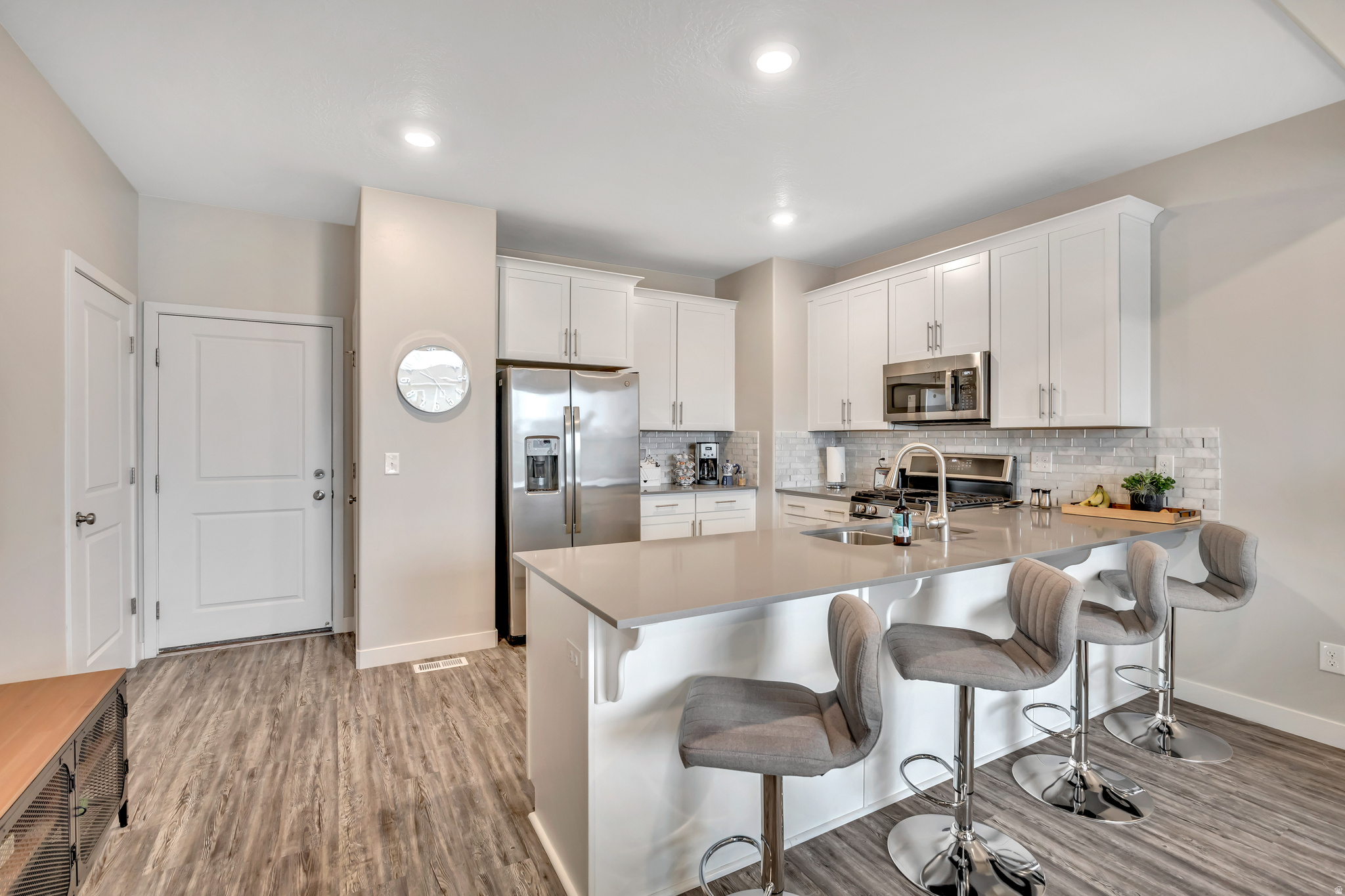 VILLAGE - Residential