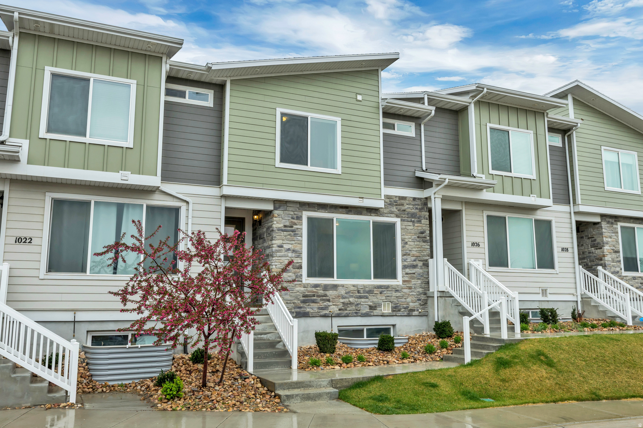 VILLAGE - Residential