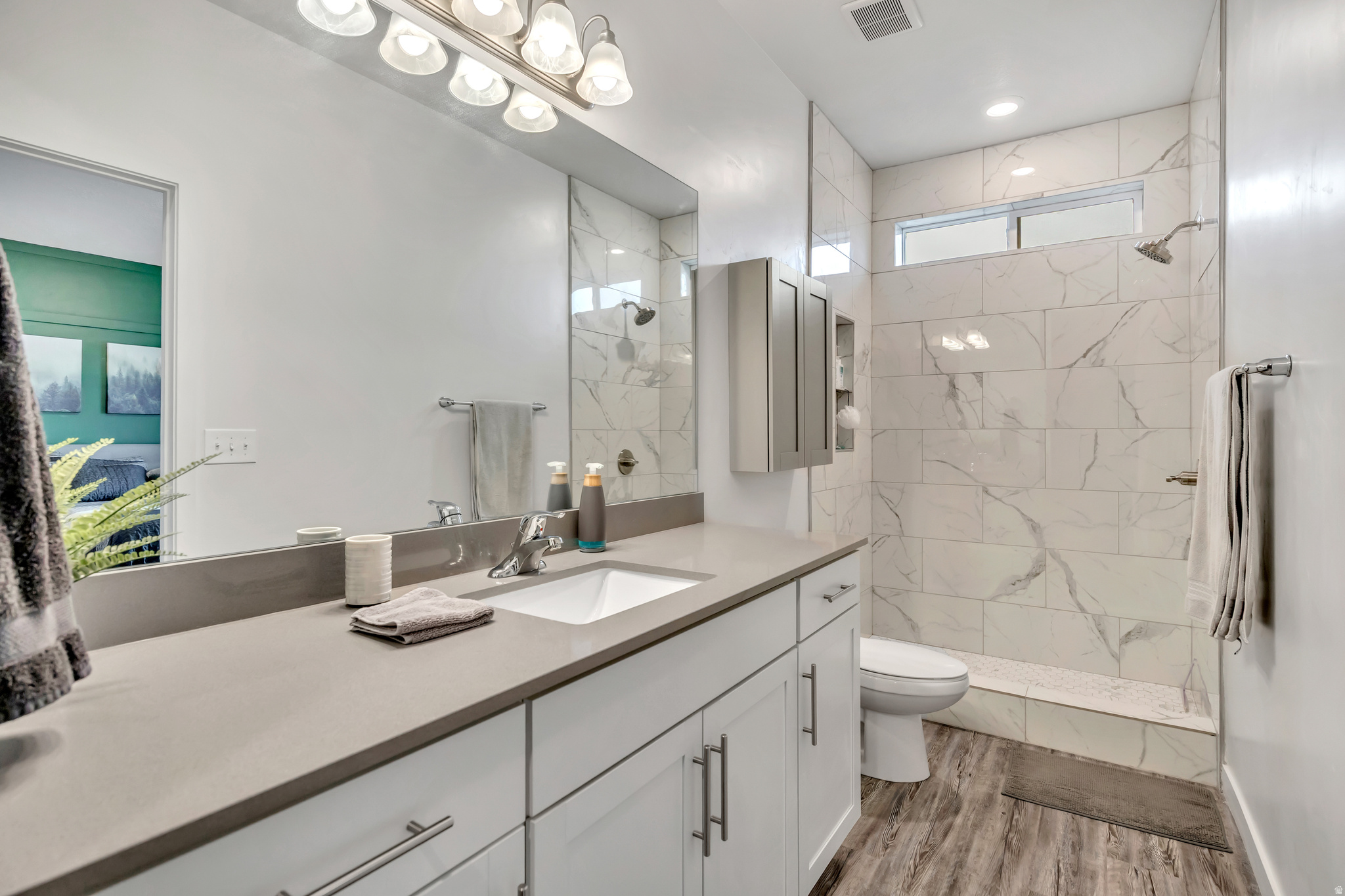 VILLAGE - Residential