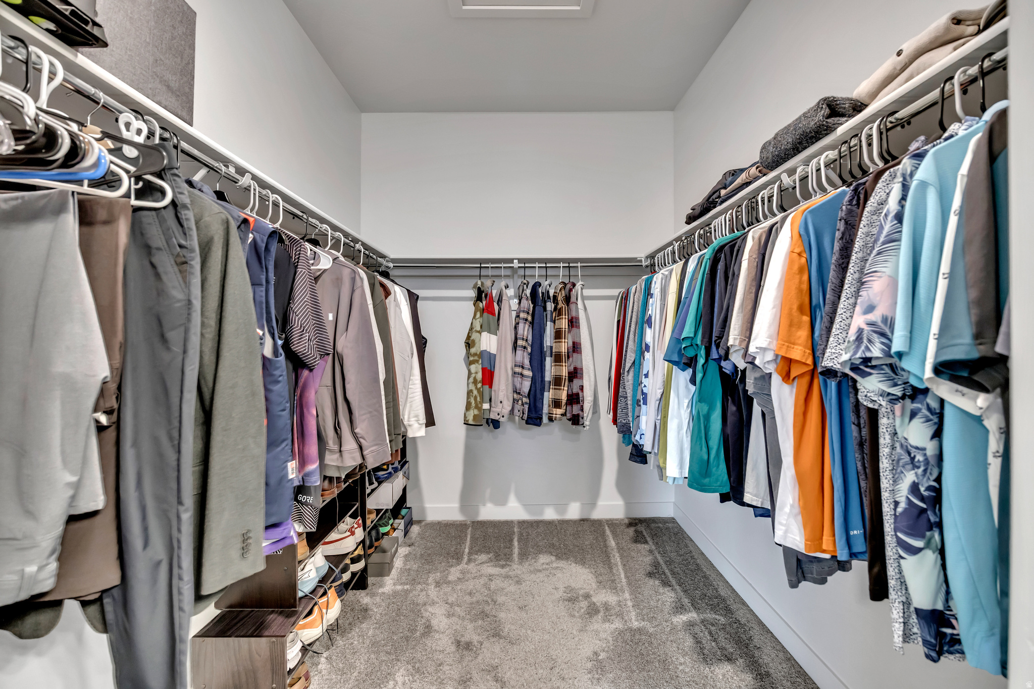 VILLAGE - Residential