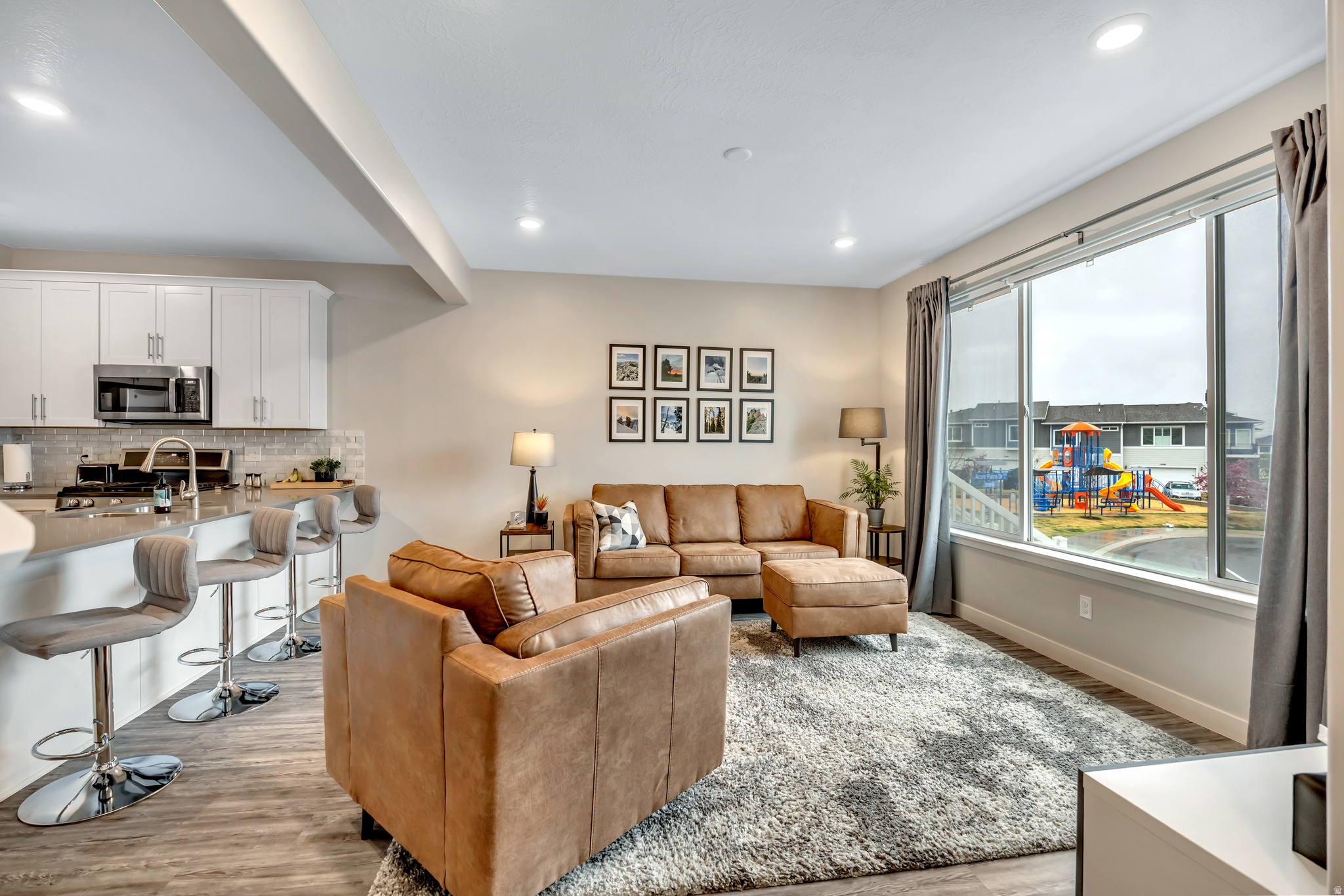 VILLAGE - Residential