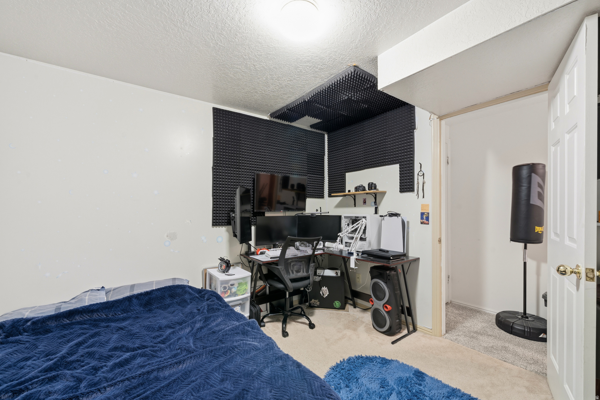 MAIN POINT SOUTH - Residential