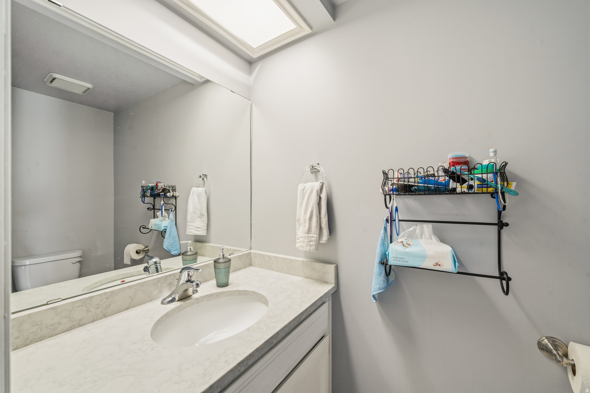 MAIN POINT SOUTH - Residential