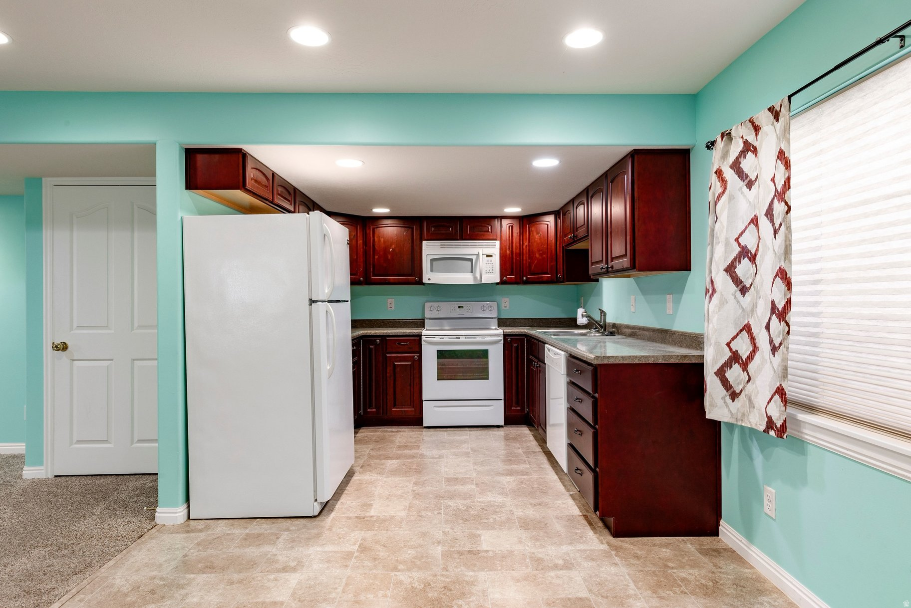 WOOD CREEK 2 - Residential