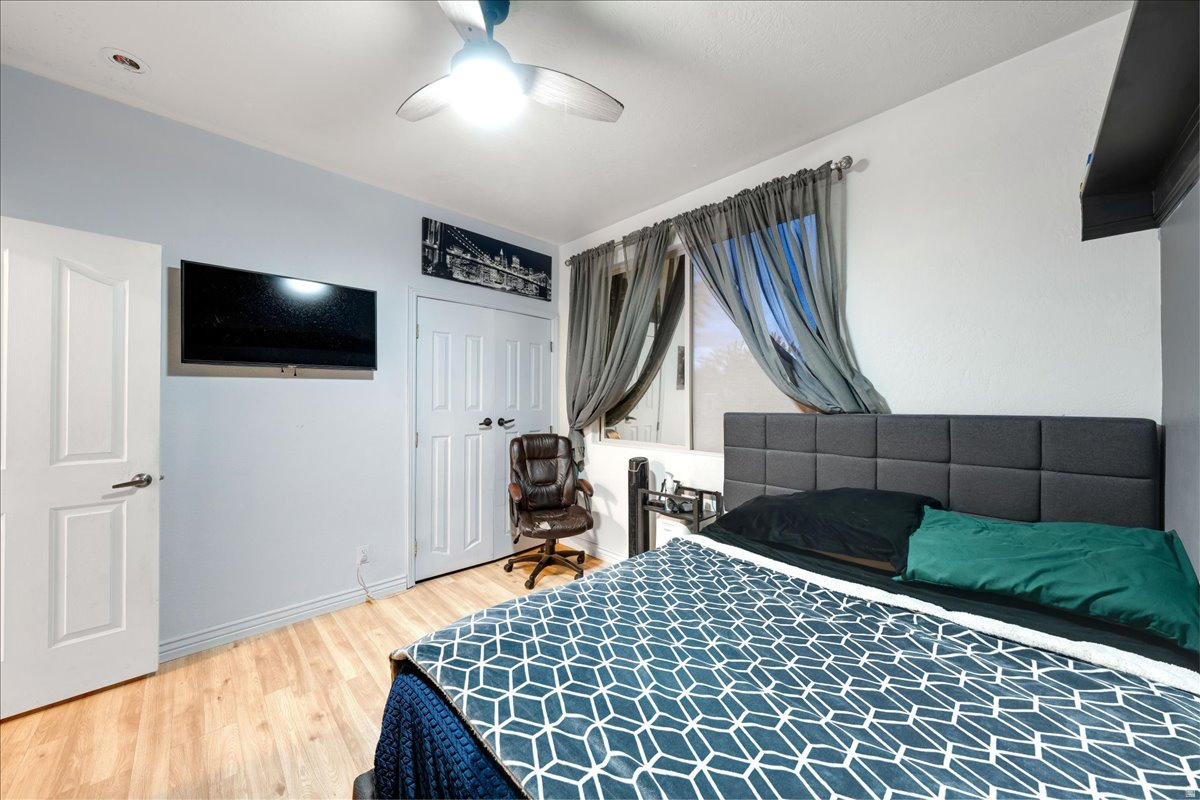 ROYAL OAKS 4 - Residential