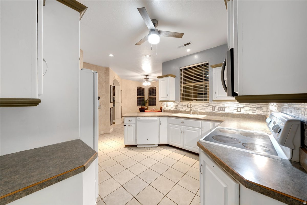 ROYAL OAKS 4 - Residential