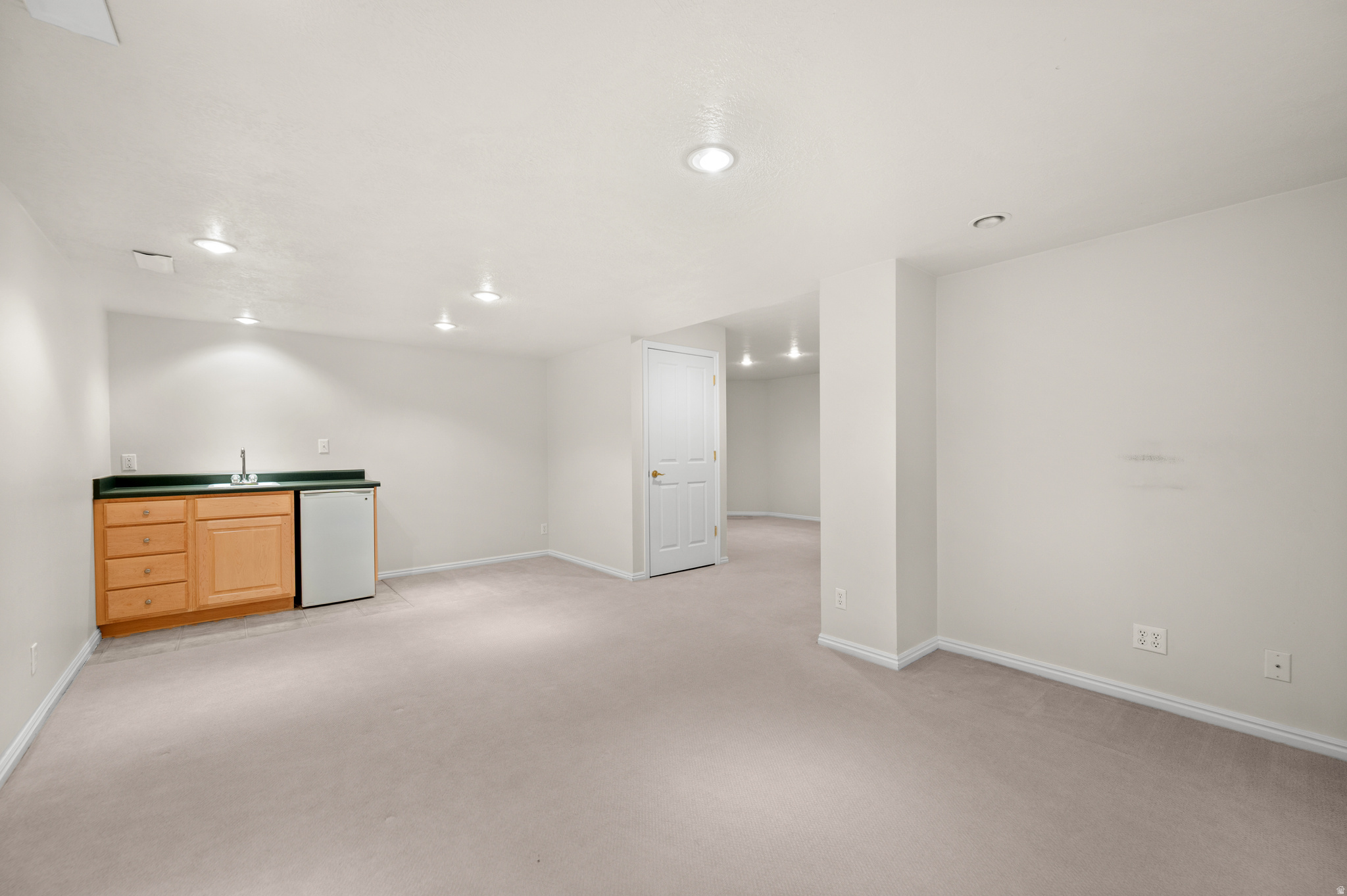 COUNTRY COTTAGES - Residential